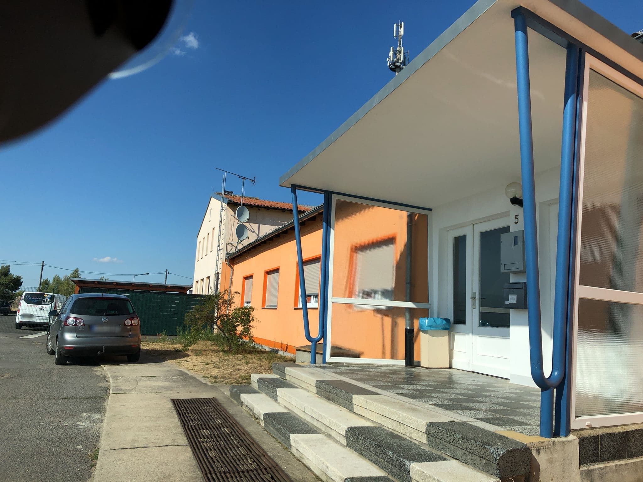 Street view near Gästepension Elsterland am Sport- und Freizeitpark, Elster — © dschuwa (CC BY-SA · Mapillary)