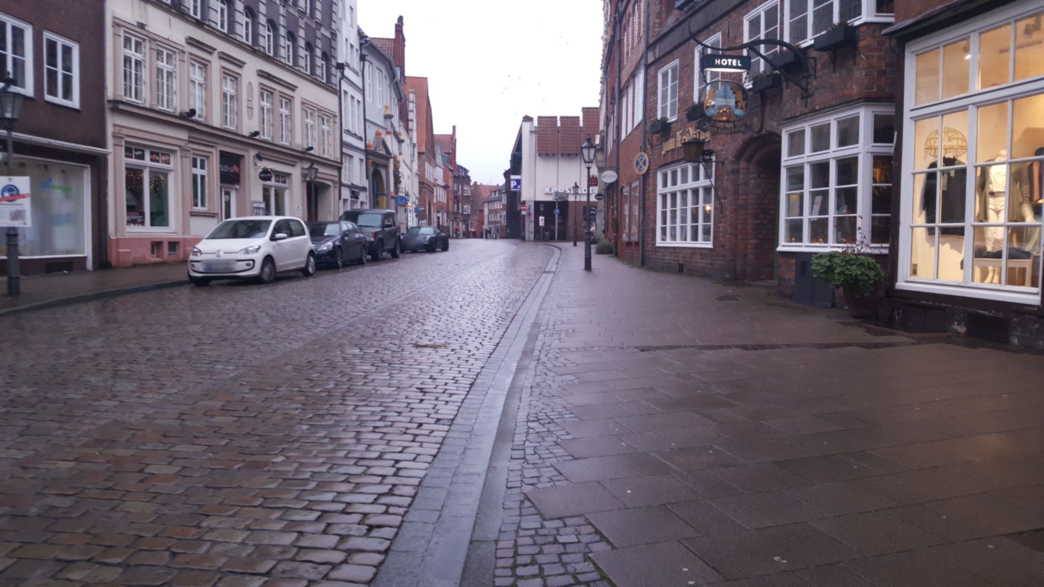 Street view near Zum Heidkrug, Lüneburg — © alex84 (CC BY-SA · Mapillary)