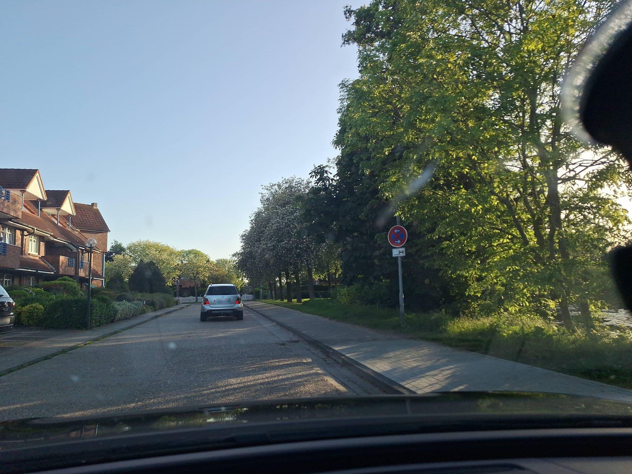 Street view near Haus Wattenmeer, Schillig — © Viator_Invisibilis (CC BY-SA · Mapillary)