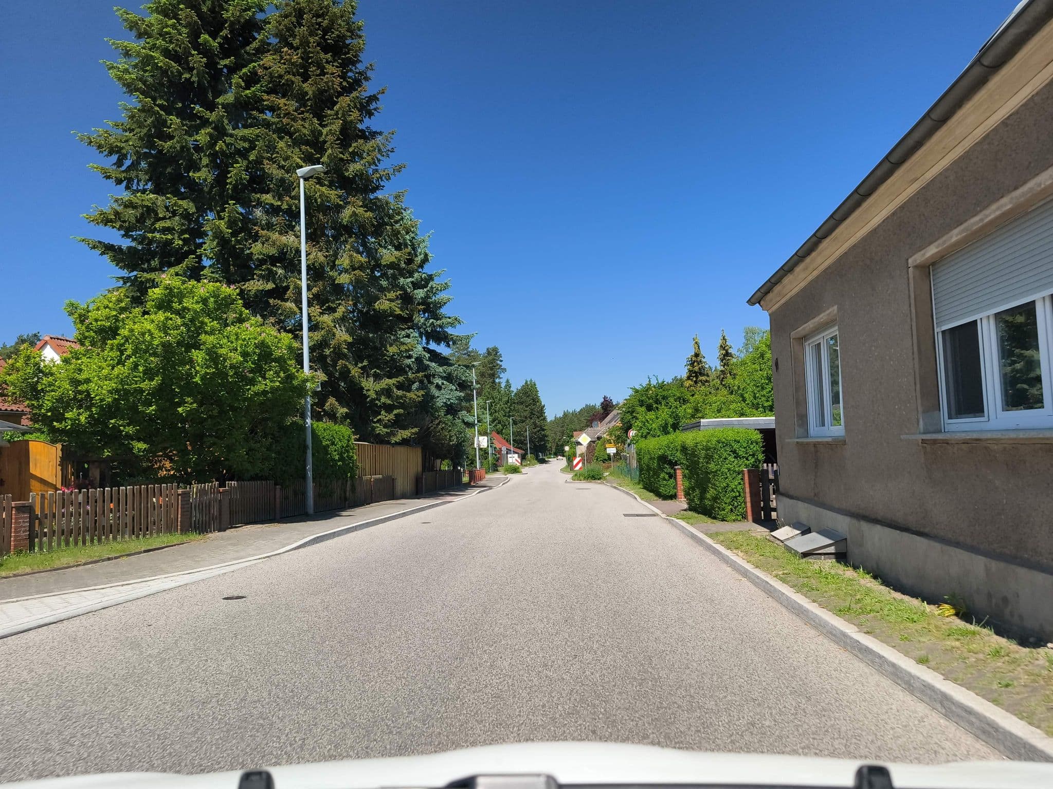 Street view near Pension Stein, Wiesenburg — © hotteliene (CC BY-SA · Mapillary)
