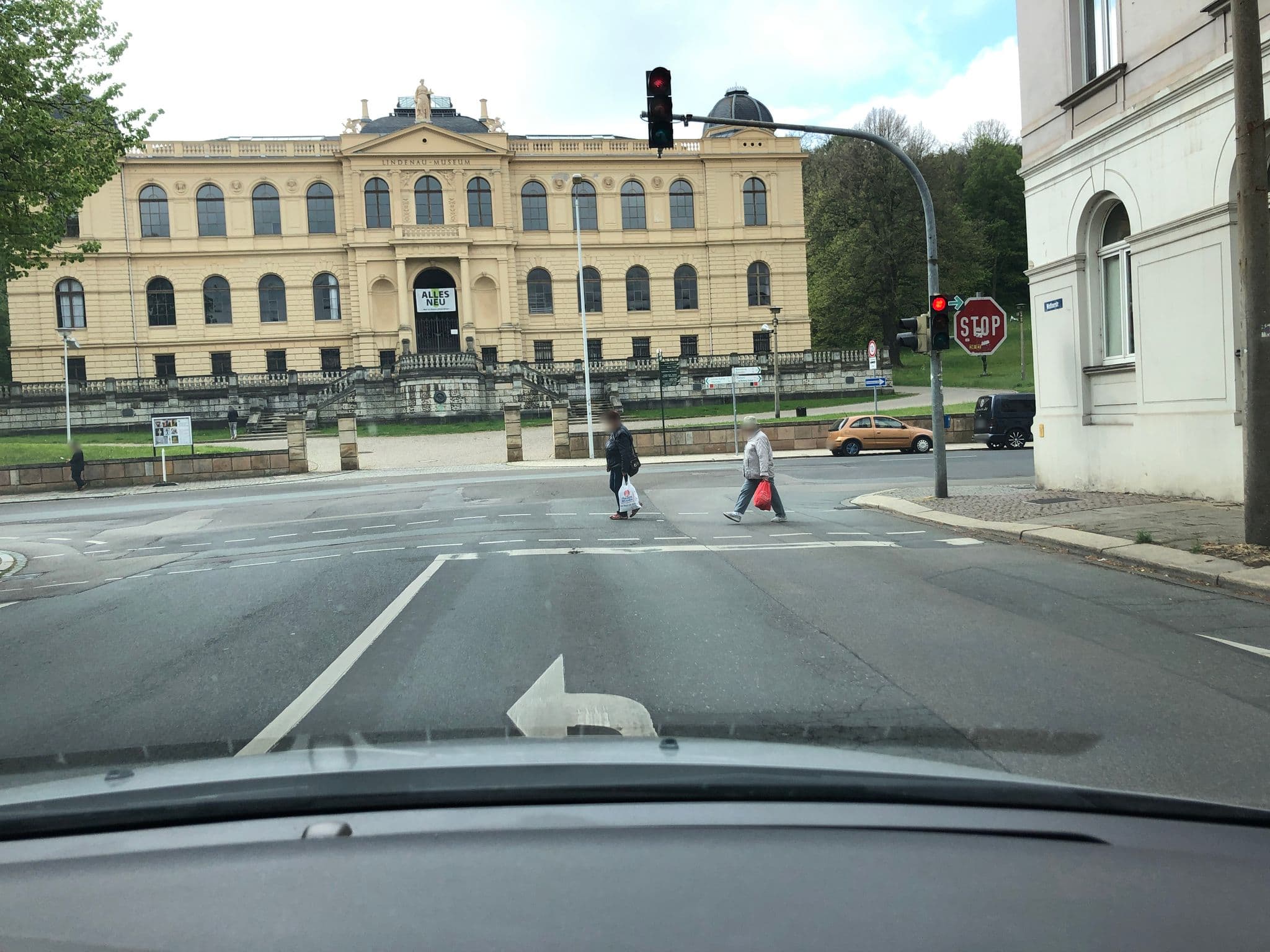 Street view near Ferienwohnung Villa Köhler, Altenburg — © bejotel (CC BY-SA · Mapillary)