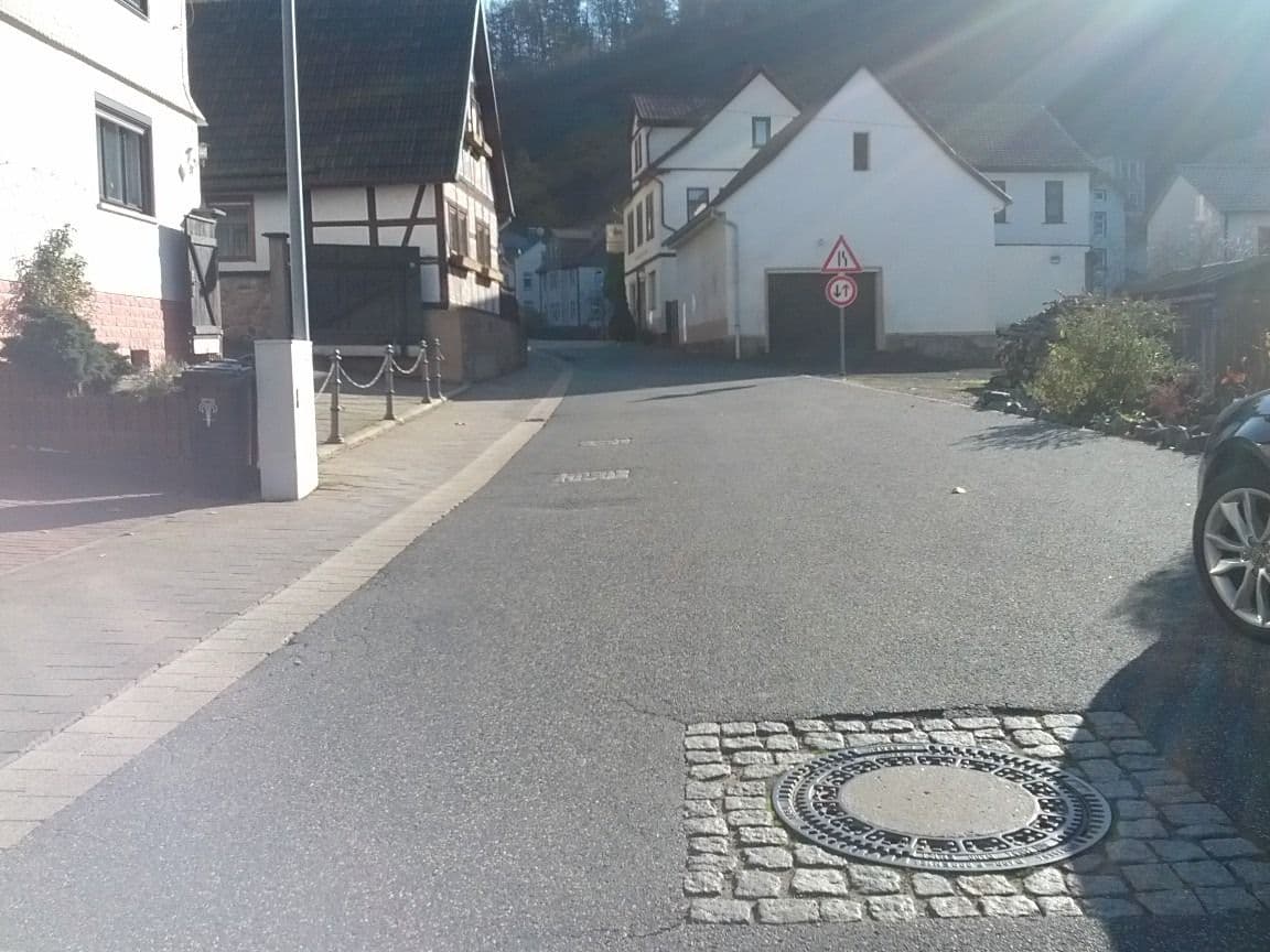 Street view near Ferienwohnung von Dossow, Thal — © zoegglmeyr (CC BY-SA · Mapillary)