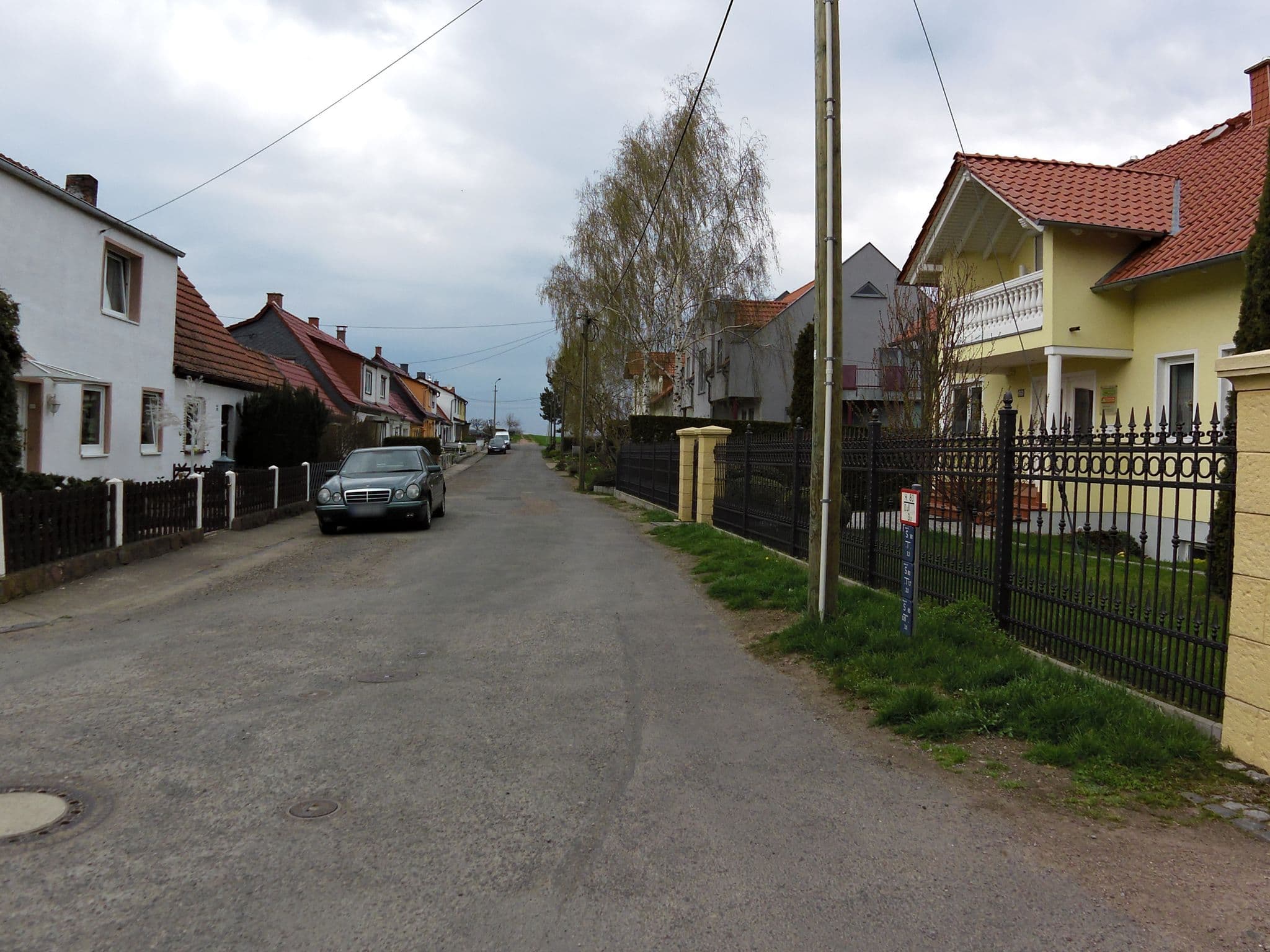 Street view near Ferienwohnung Schuster, Gotha — © zoegglmeyr (CC BY-SA · Mapillary)