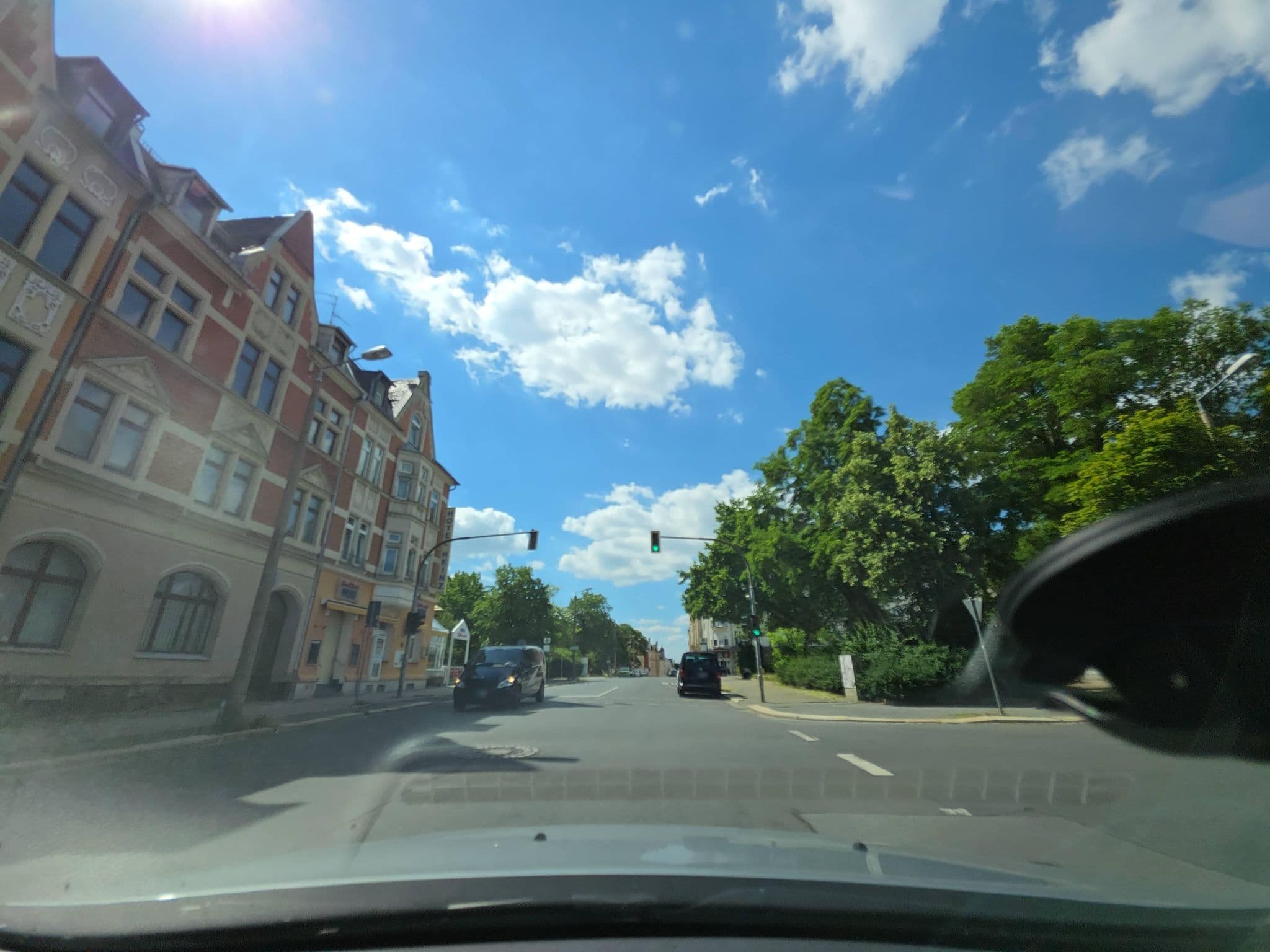 Street view near Hotel Heinz, Plauen — © canislupus (CC BY-SA · Mapillary)