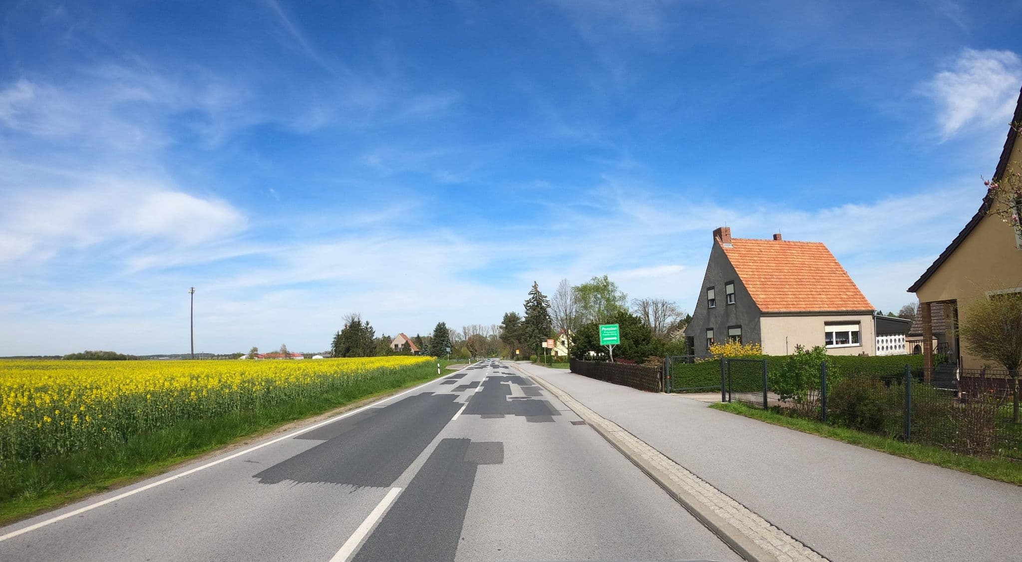 Street view near Pension König Melaune, Weißenberg — © masterofnoroad (CC BY-SA · Mapillary)