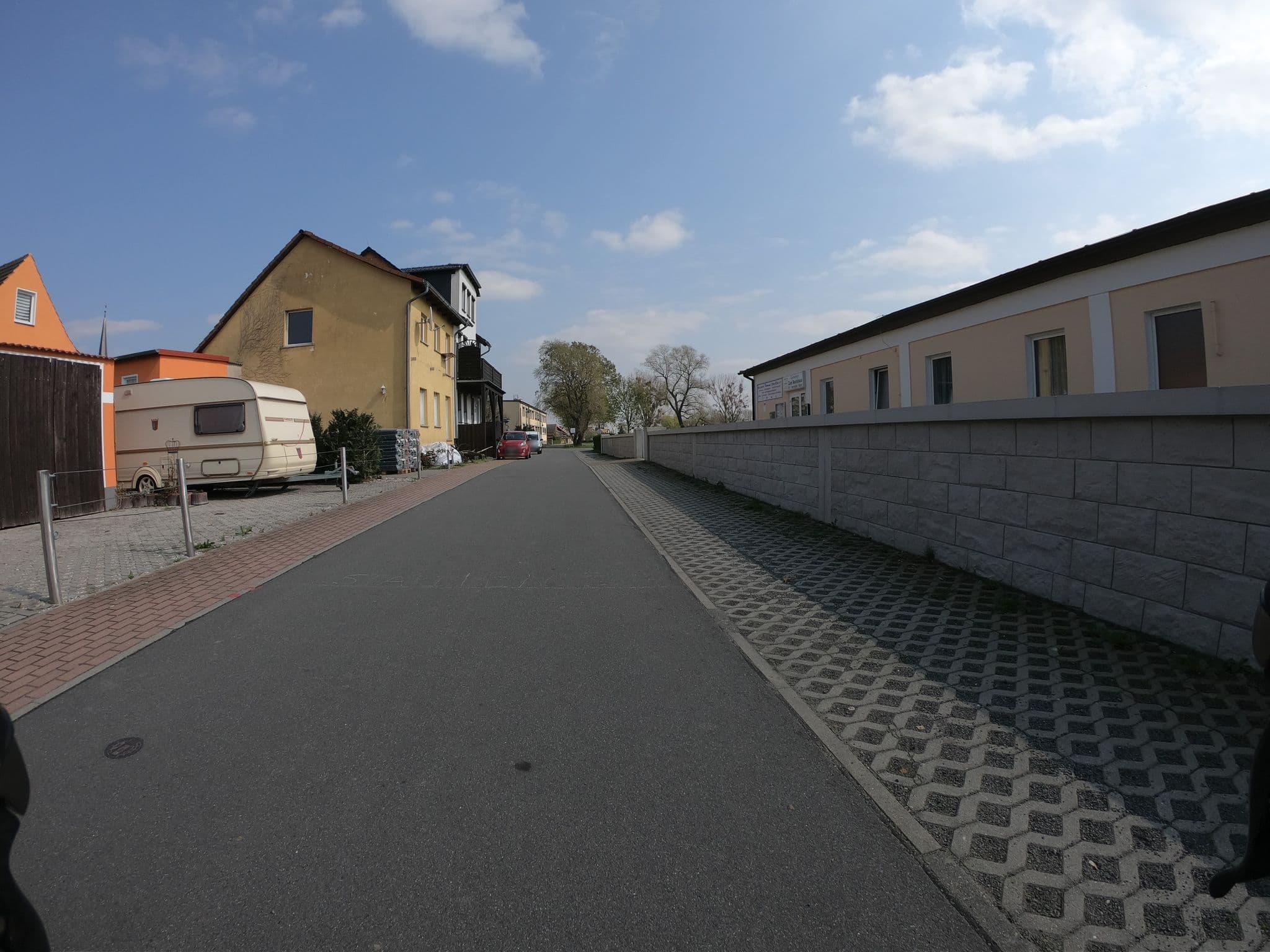 Street view near Kanuverein Harmonie, Elster — © tobiaso (CC BY-SA · Mapillary)
