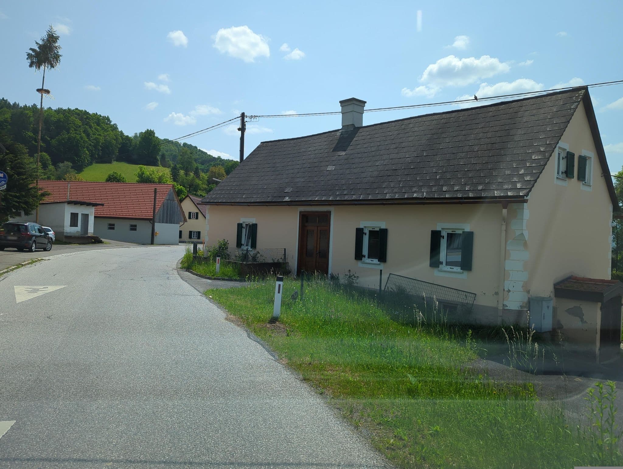 Street view near Gasthof Maurerwirt, Gleinstätten — © djpixel (CC BY-SA · Mapillary)