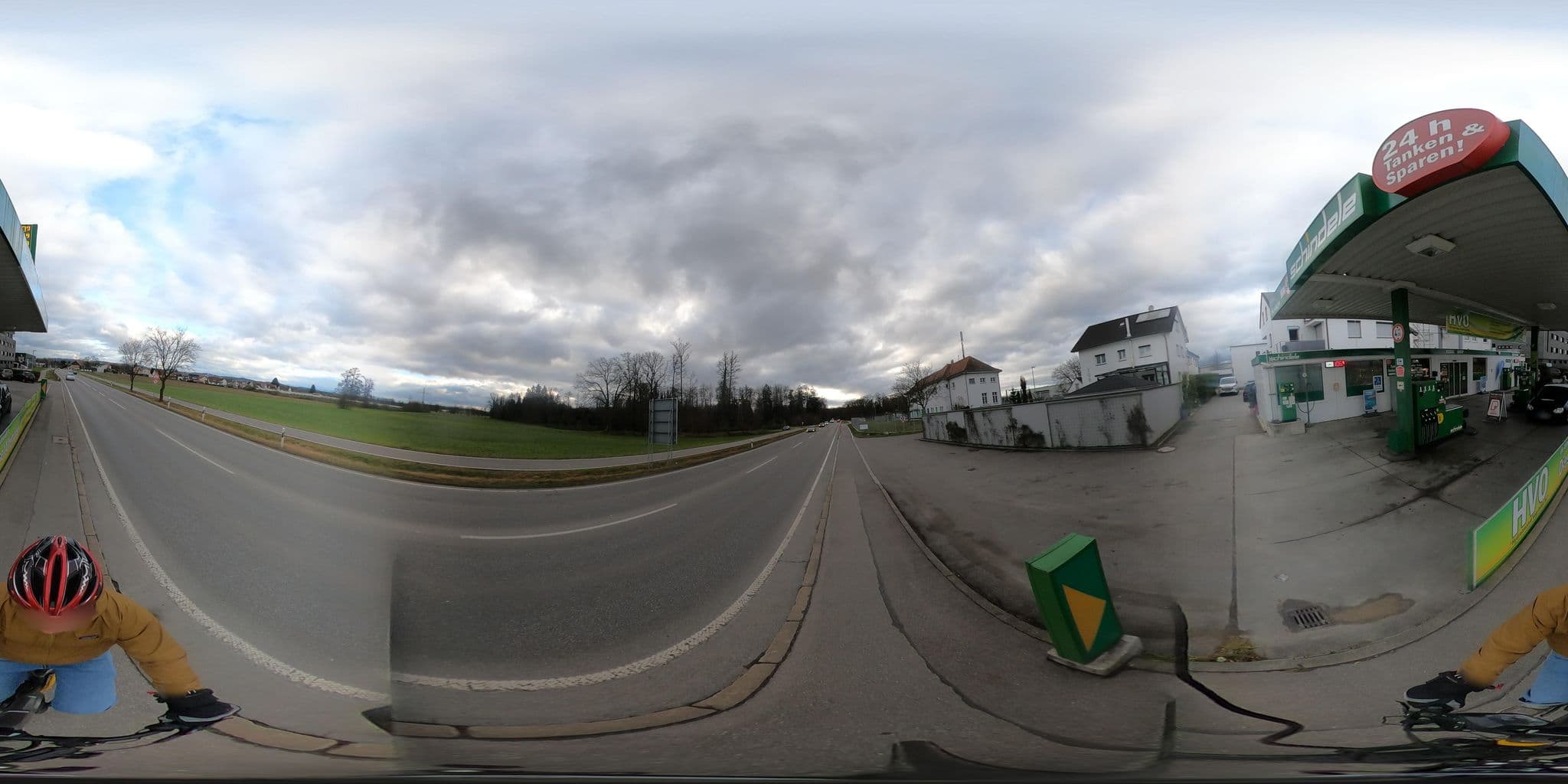 Street view near Ferienwohnungen am Seewald, Meckenbeuren — © RadNETZ (CC BY-SA · Mapillary)