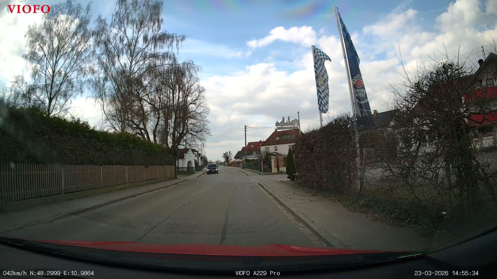 Street view near Landgasthof Alt-Kissing, Kissing — © toaskoas (CC BY-SA · Mapillary)