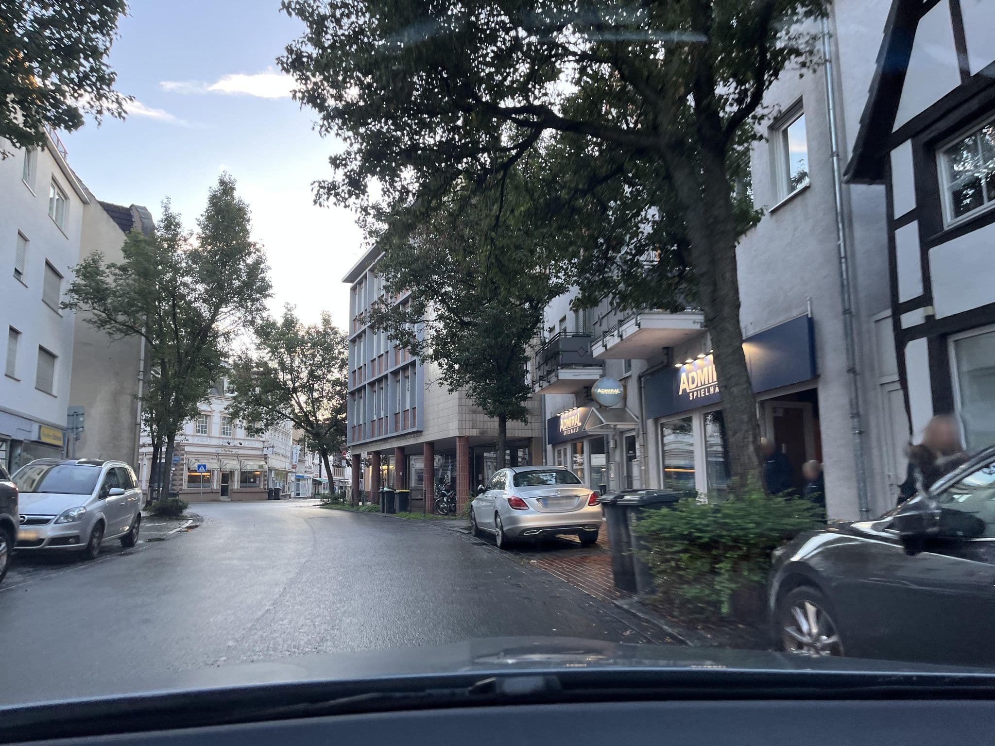Street view near Admiral, Kamen — © ptks (CC BY-SA · Mapillary)