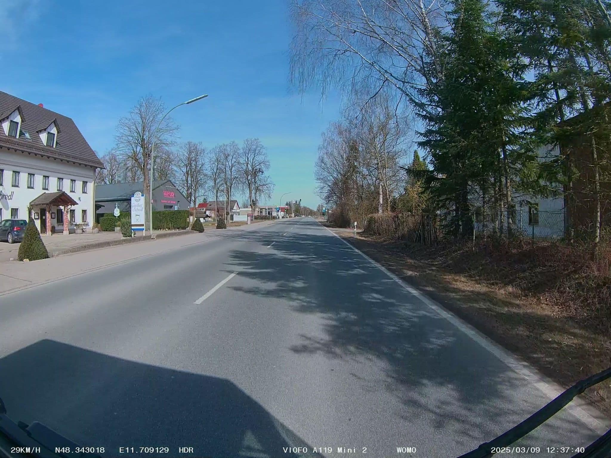 Street view near Gasthof Schredl, Hallbergmoos — © soulcover (CC BY-SA · Mapillary)