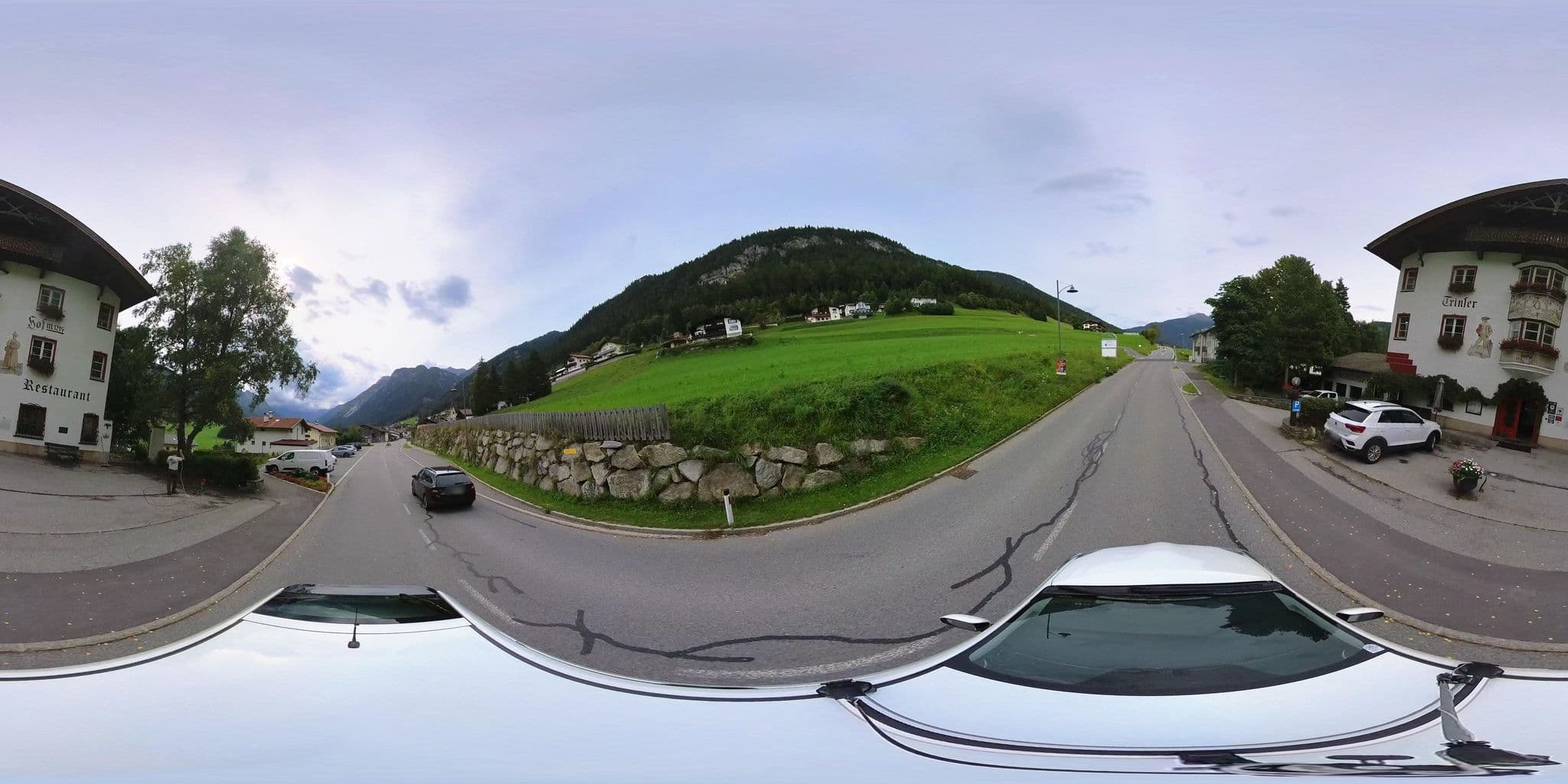 Street view near Trinserhof, Trins — © osmplus_org (CC BY-SA · Mapillary)