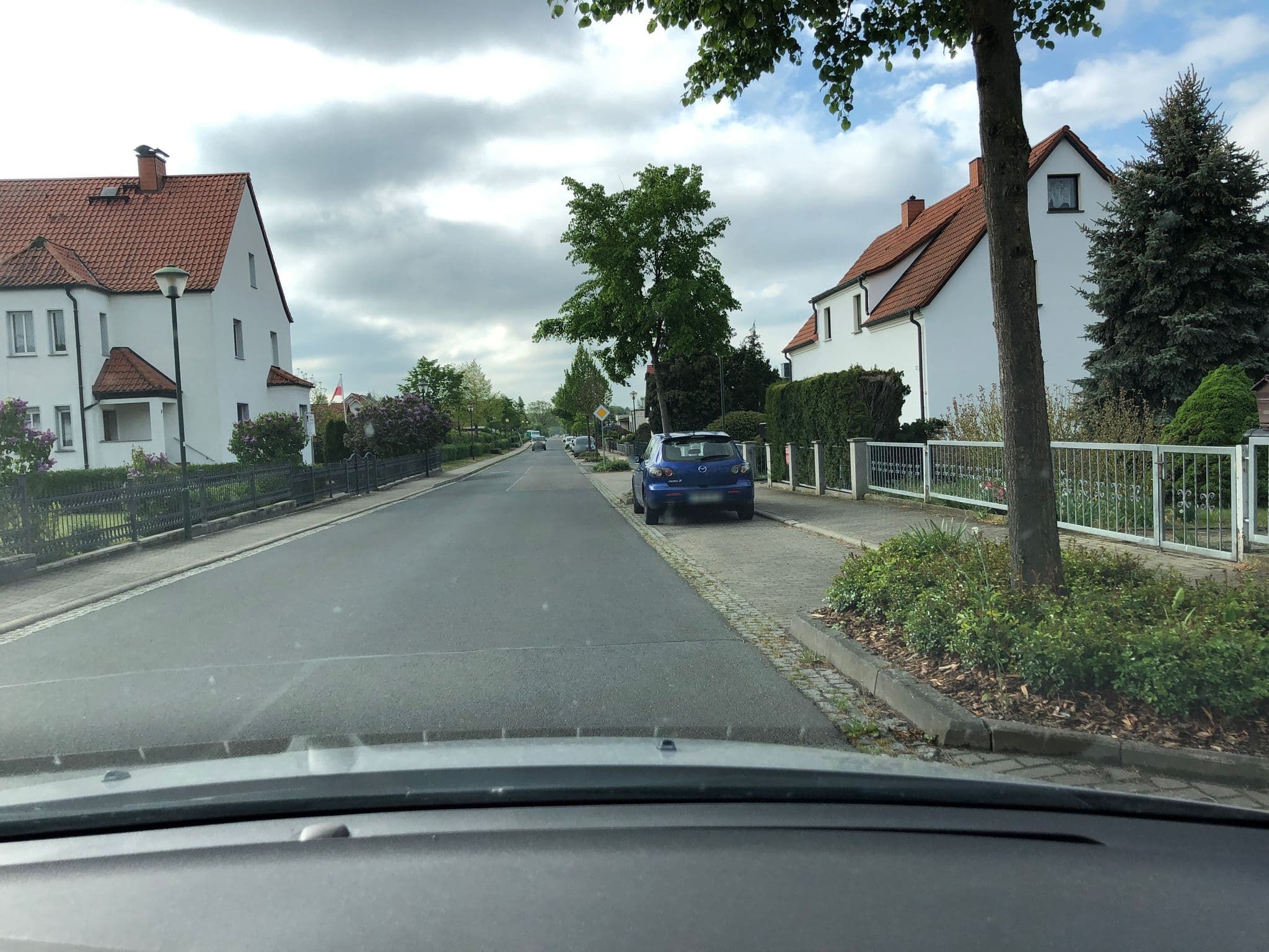 Street view near Ferienwohnung Dora, Lobstädt — © bejotel (CC BY-SA · Mapillary)