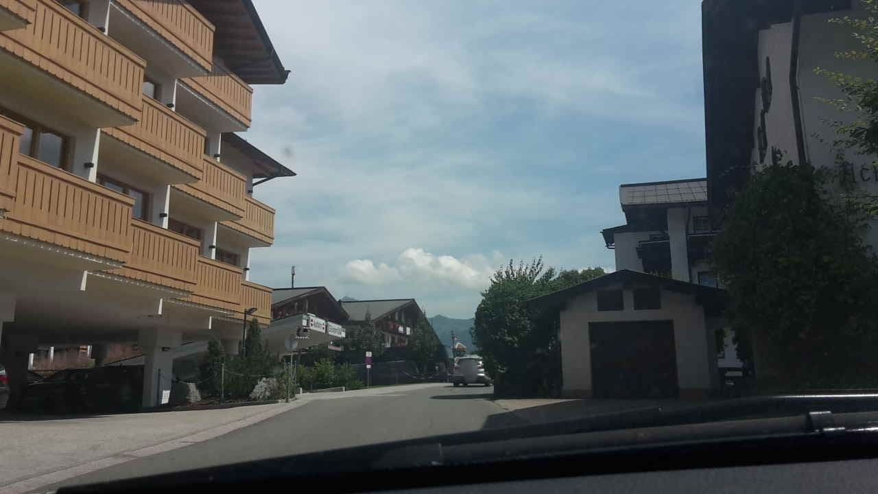 Street view near Hotel Kirchberger Hof, Kirchberg in Tirol — © heilbron (CC BY-SA · Mapillary)