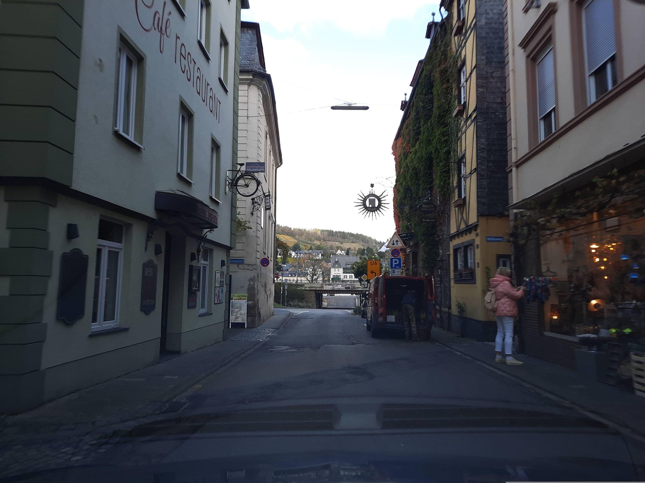 Street view near Haus am Stadtturm, Traben-Trarbach — © Lowiekse (CC BY-SA · Mapillary)