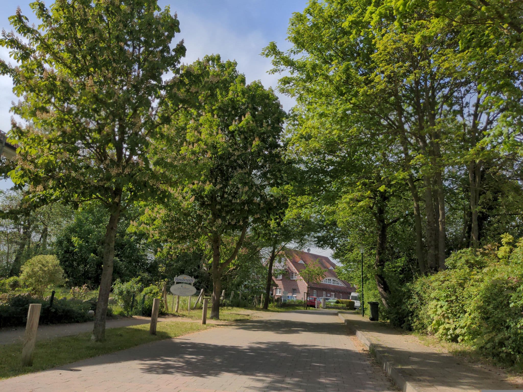 Street view near Aida, Ostseebad Boltenhagen — © rasmustravemnd (CC BY-SA · Mapillary)