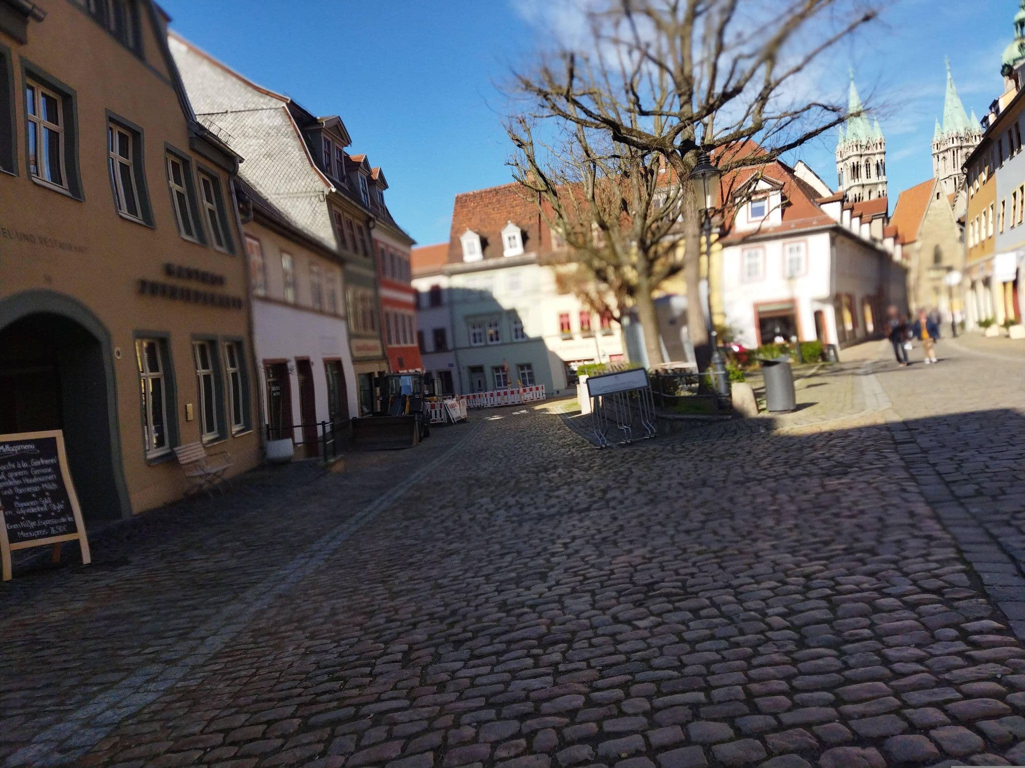 Street view near Gasthof Zufriedenheit, Naumburg — © changchun1 (CC BY-SA · Mapillary)
