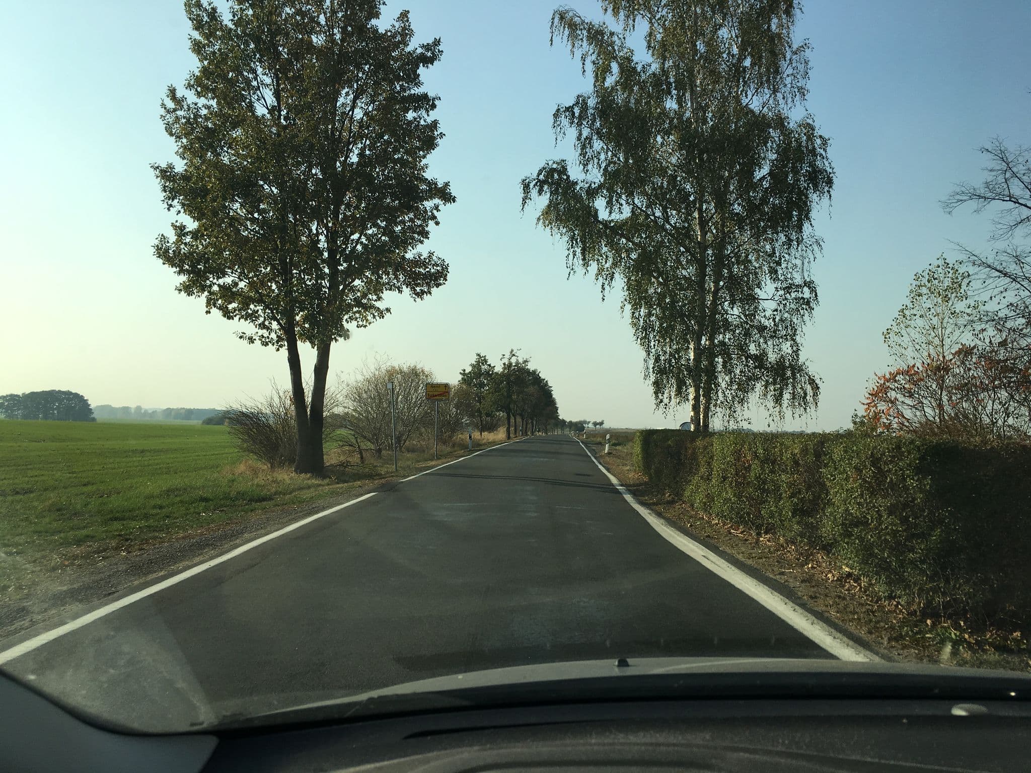 Street view near Ferienwohnung in Burkartshain, Trebsen — © bejotel (CC BY-SA · Mapillary)