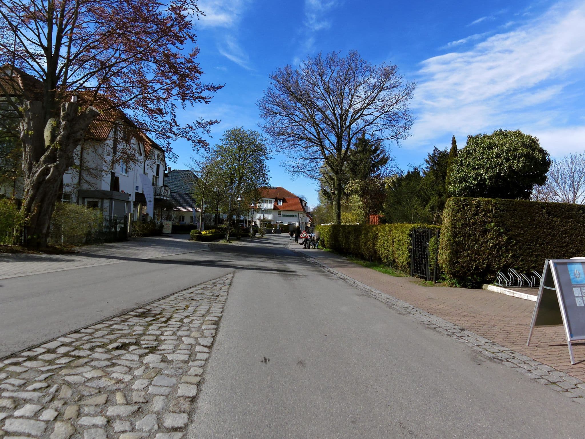 Street view near FeWo Sehnsucht Nr. 2, Zingst — © zoegglmeyr (CC BY-SA · Mapillary)