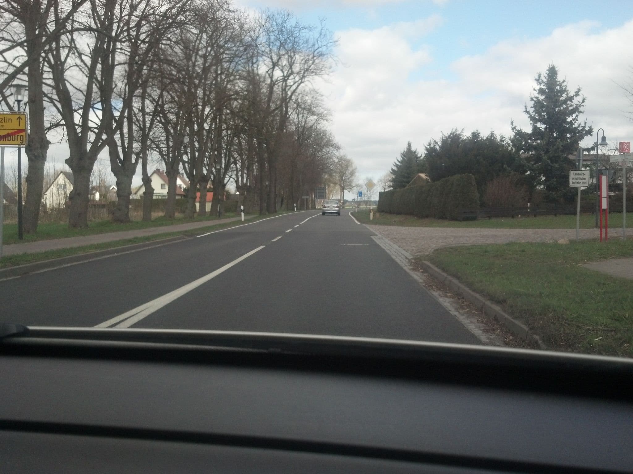 Street view near Pension Pusteblume, Plau am See — © soepzi (CC BY-SA · Mapillary)