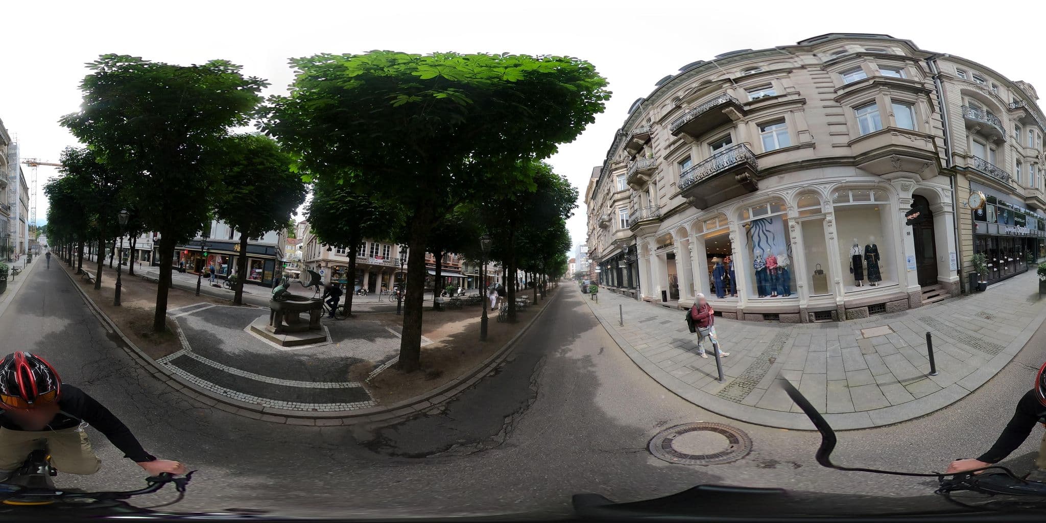 Street view near Hotel zum Goldenen Löwen, Baden-Baden — © RadNETZ (CC BY-SA · Mapillary)