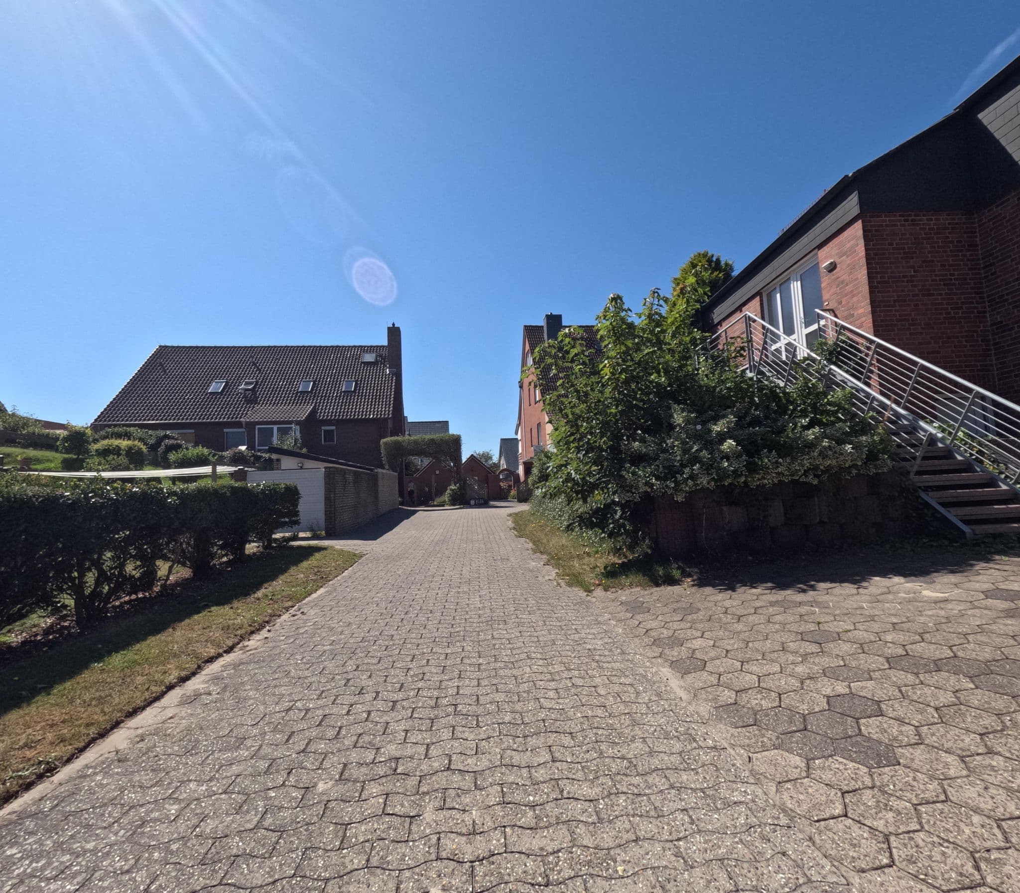 Street view near Bi Uki, Langeoog — © rempshaener (CC BY-SA · Mapillary)