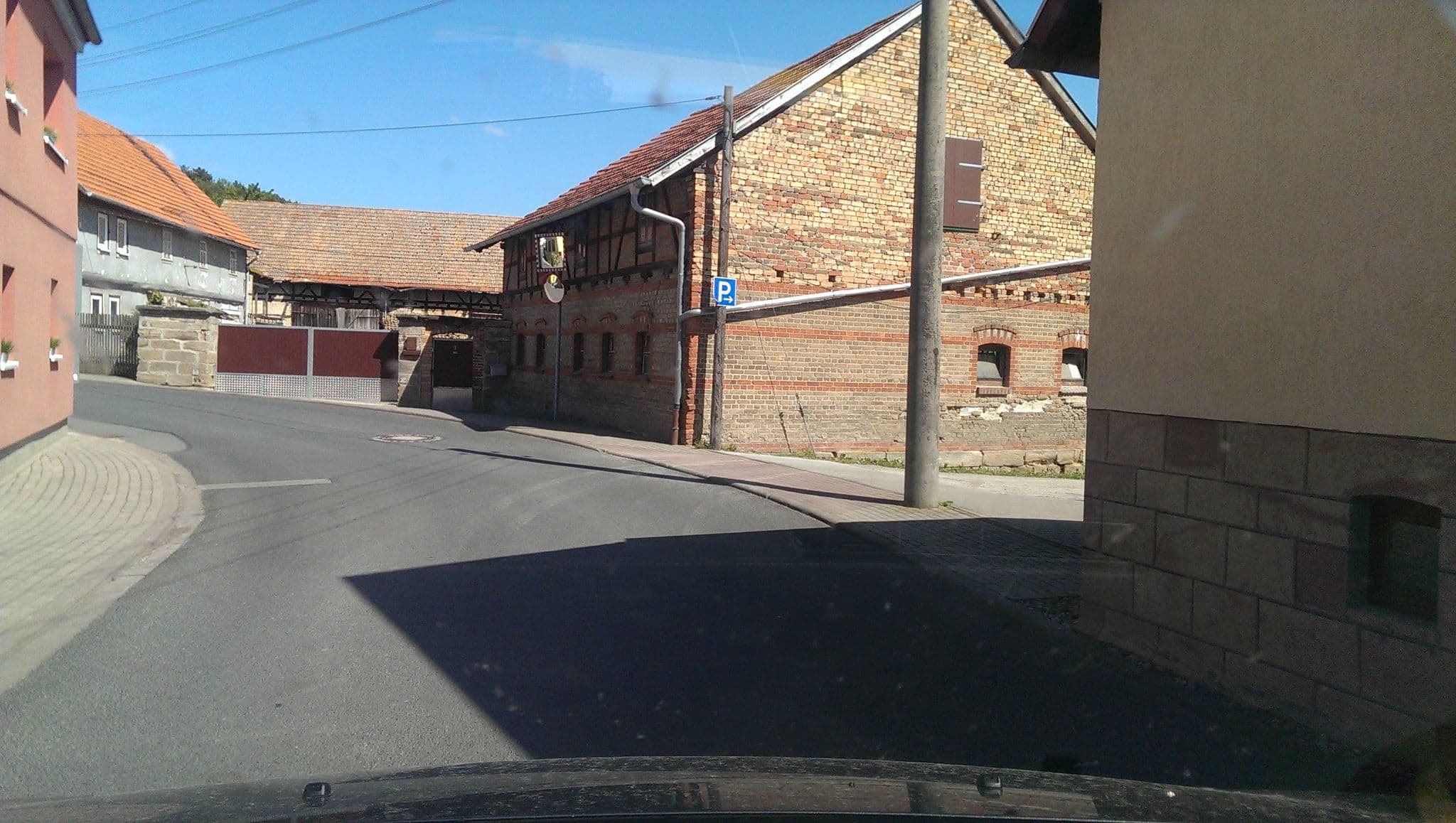Street view near Gasthof und Pension Sonnenhof, Behringen — © bufonto (CC BY-SA · Mapillary)