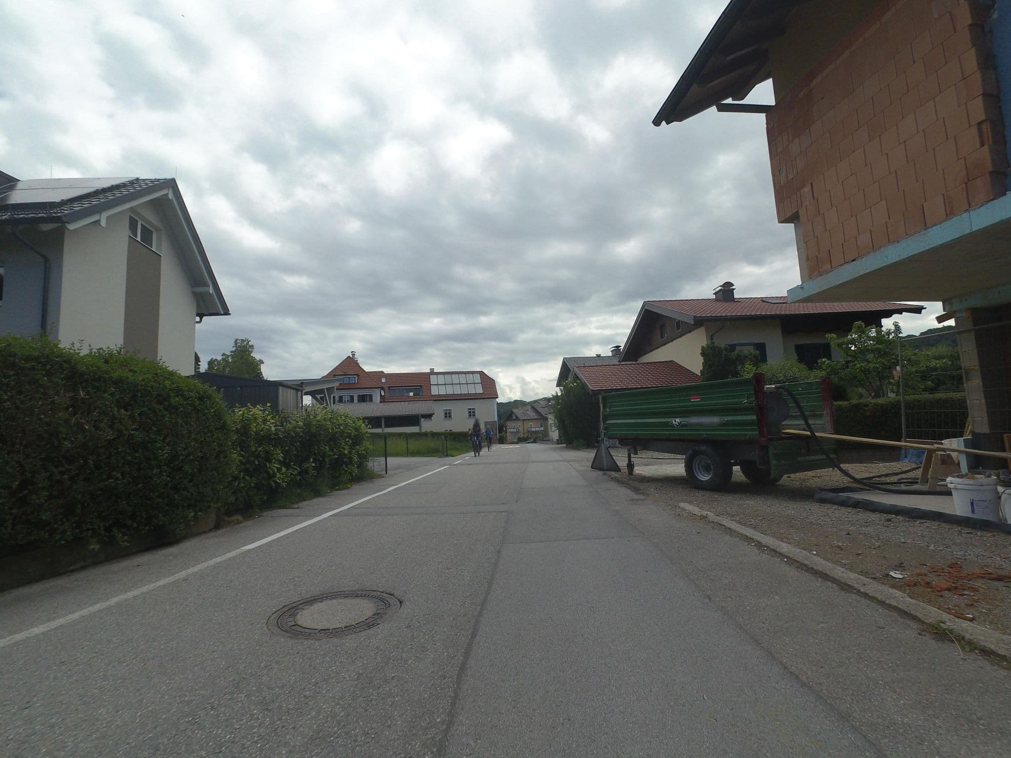 Street view near Pension Witzmann, Mattsee — © schermy_at (CC BY-SA · Mapillary)