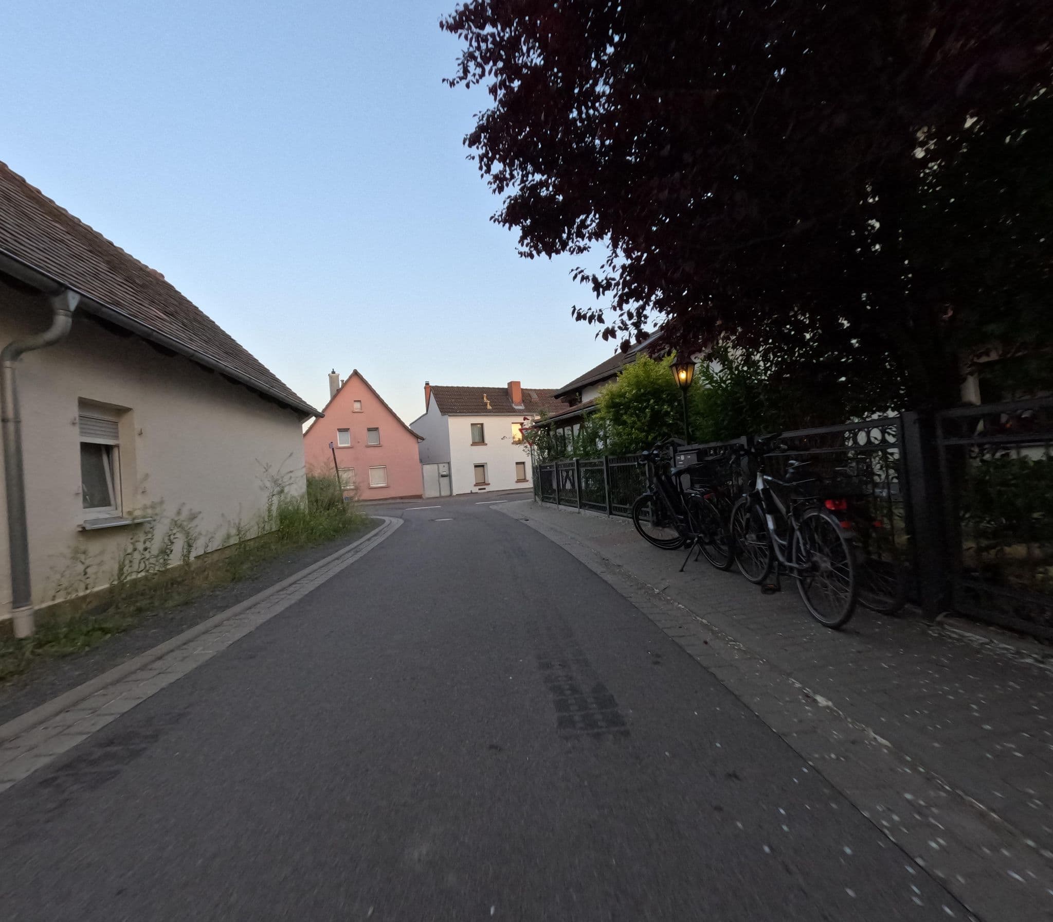 Street view near Ferienwohnung Zschölkau, Rackwitz — © kopra (CC BY-SA · Mapillary)