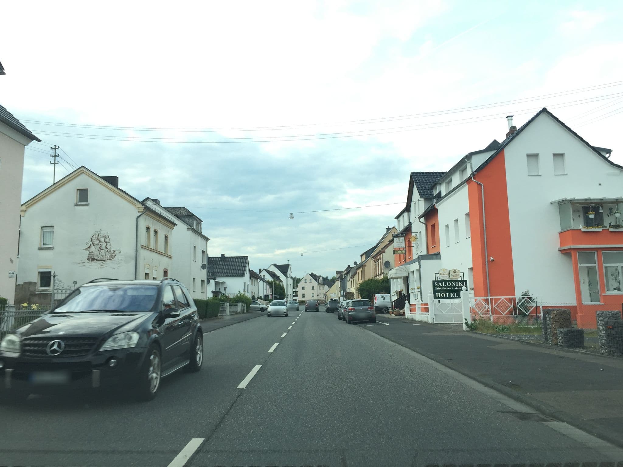 Street view near Zur Sonne, Hadamar — © wizonede (CC BY-SA · Mapillary)