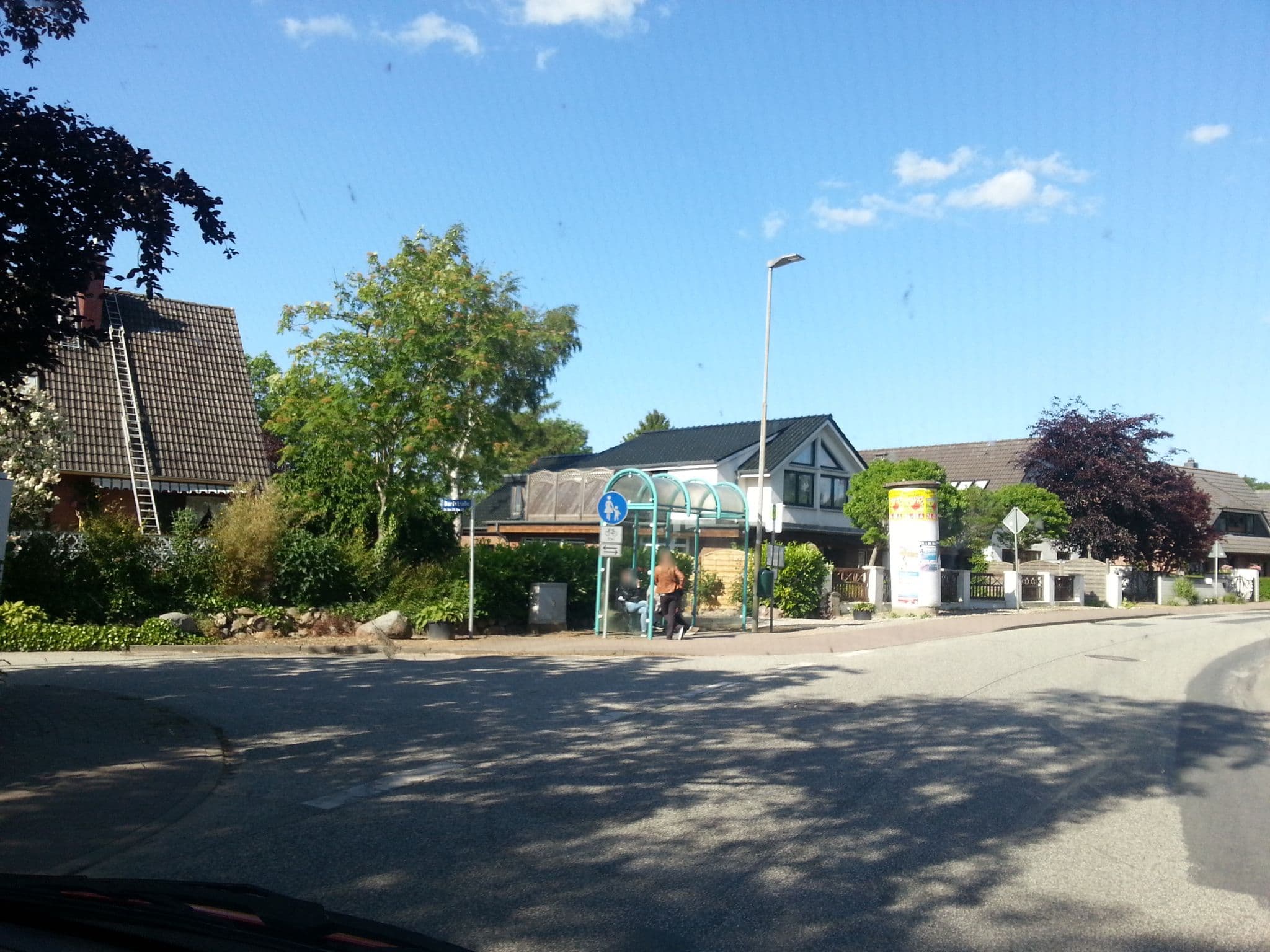 Street view near Romantik Hotel Fuchsbau, Timmendorfer Strand — © smoe (CC BY-SA · Mapillary)