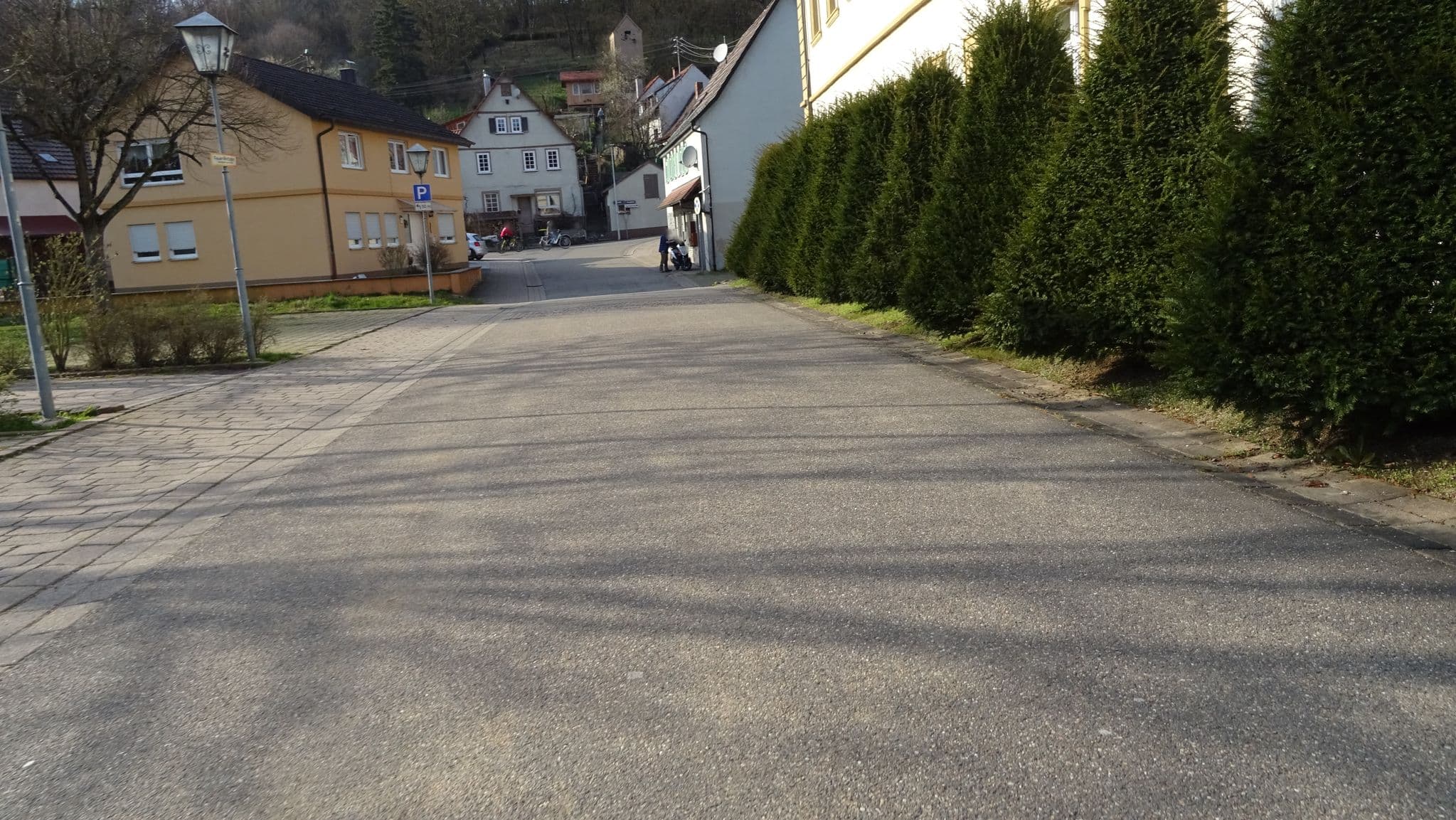 Street view near Schloss Sennfeld, Adelsheim — © waldemar (CC BY-SA · Mapillary)