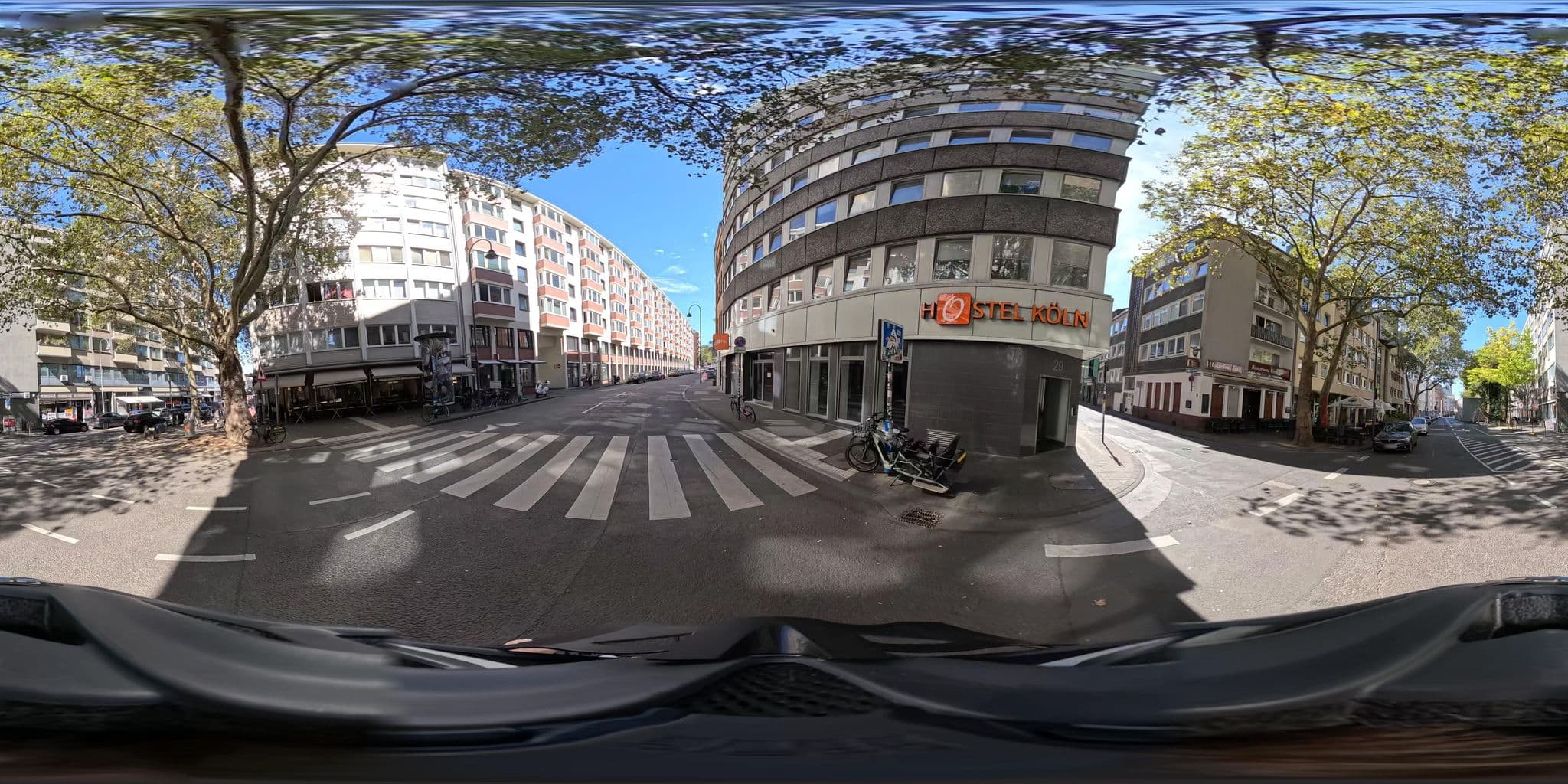 Street view near Maison Marsil Boutique Hotel, Köln — © popball (CC BY-SA · Mapillary)
