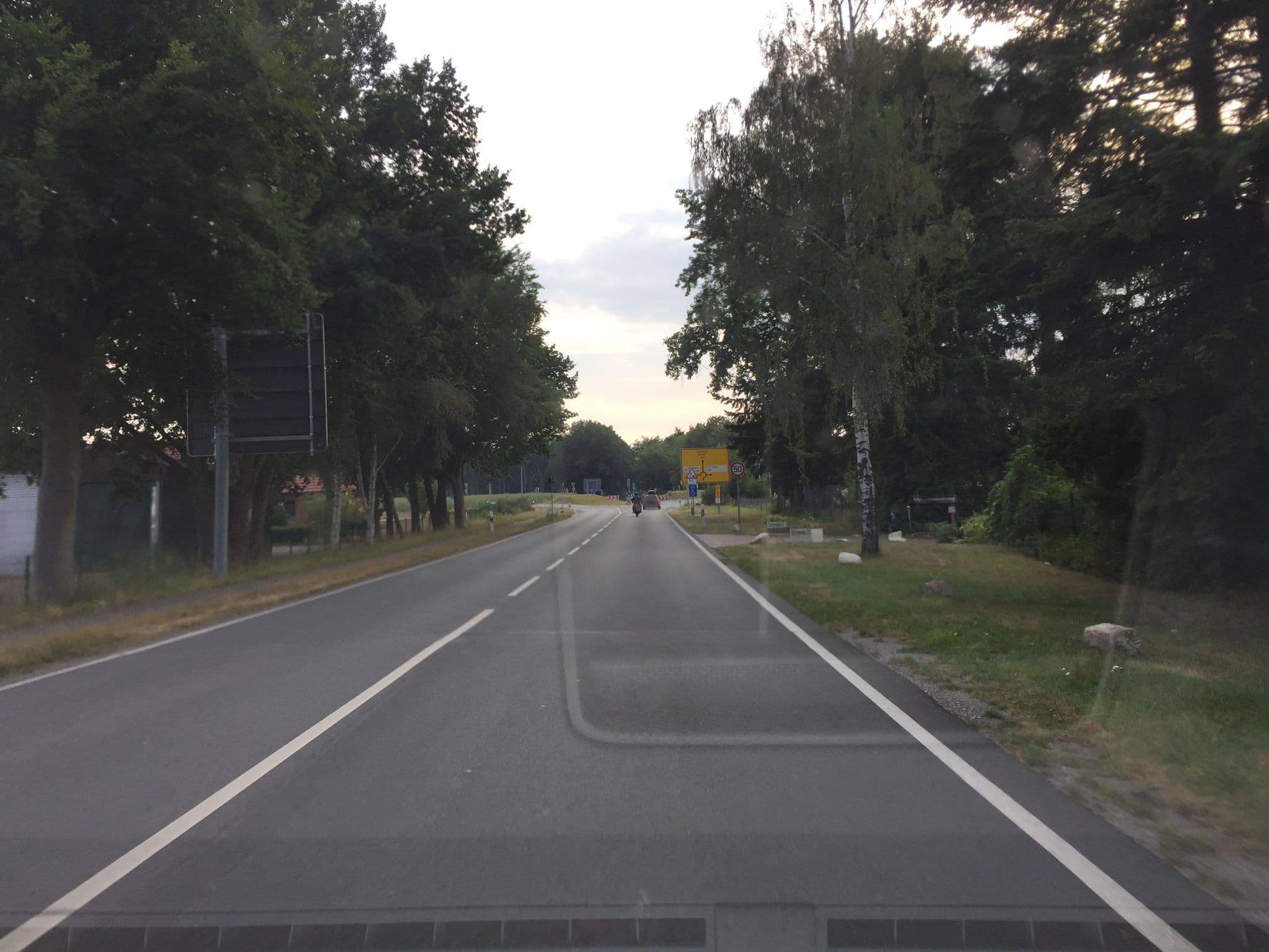 Street view near Ferienwohnung Ehlers, Walsrode — © xanu (CC BY-SA · Mapillary)