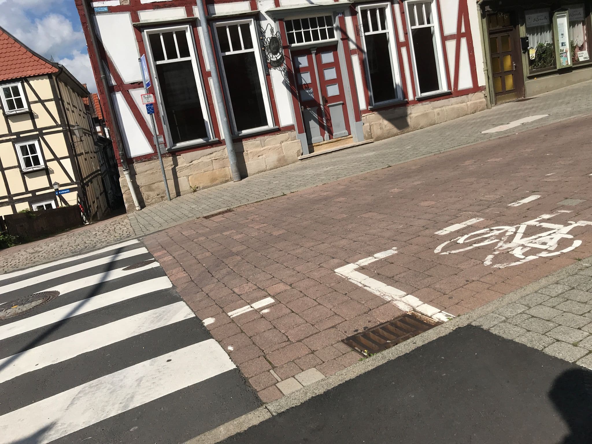 Street view near Ahle Schinn, Bad Sooden-Allendorf — © fuldata (CC BY-SA · Mapillary)