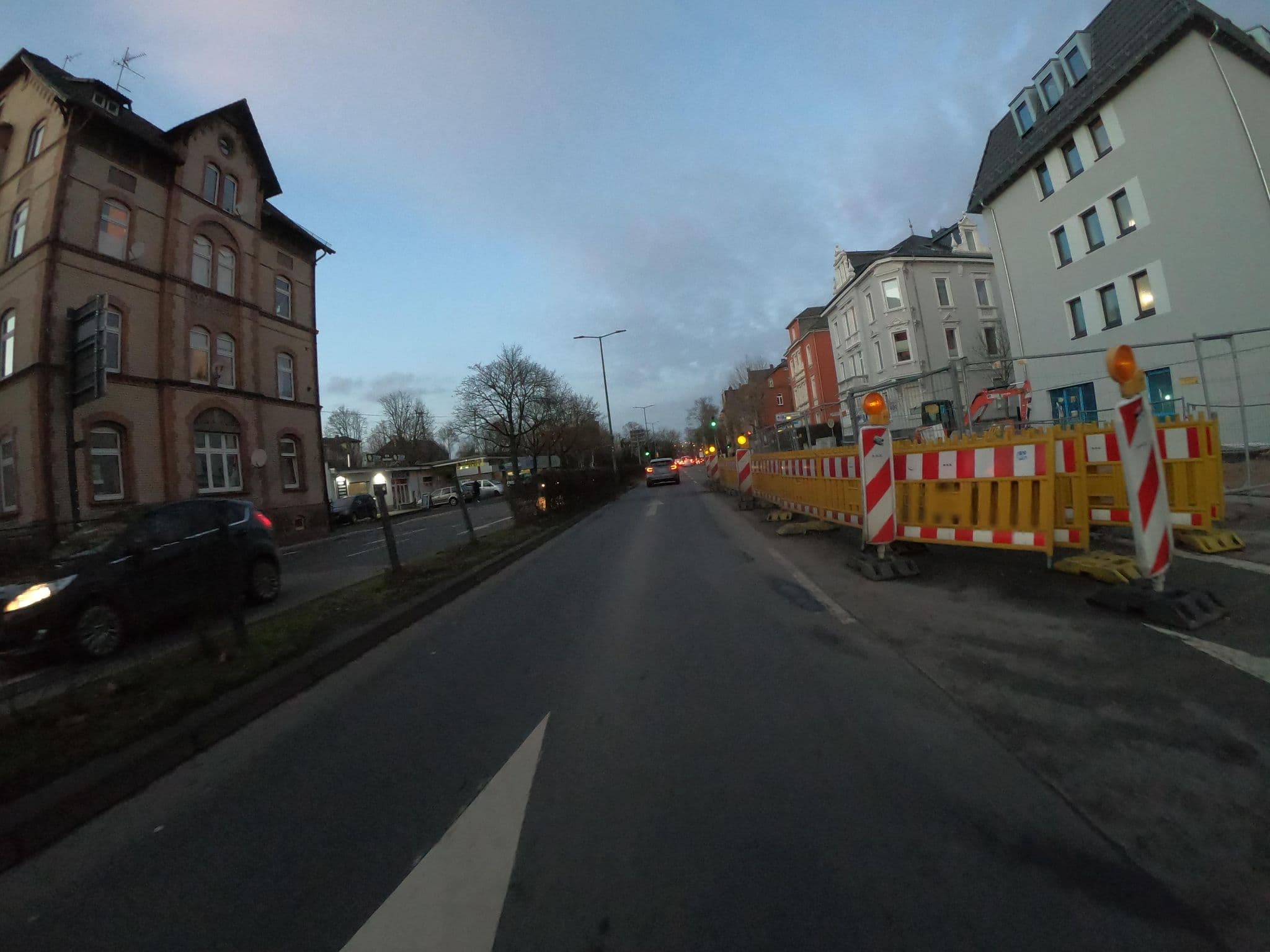 Street view near B&B Hotel Gießen, Gießen — © grinninghamster (CC BY-SA · Mapillary)