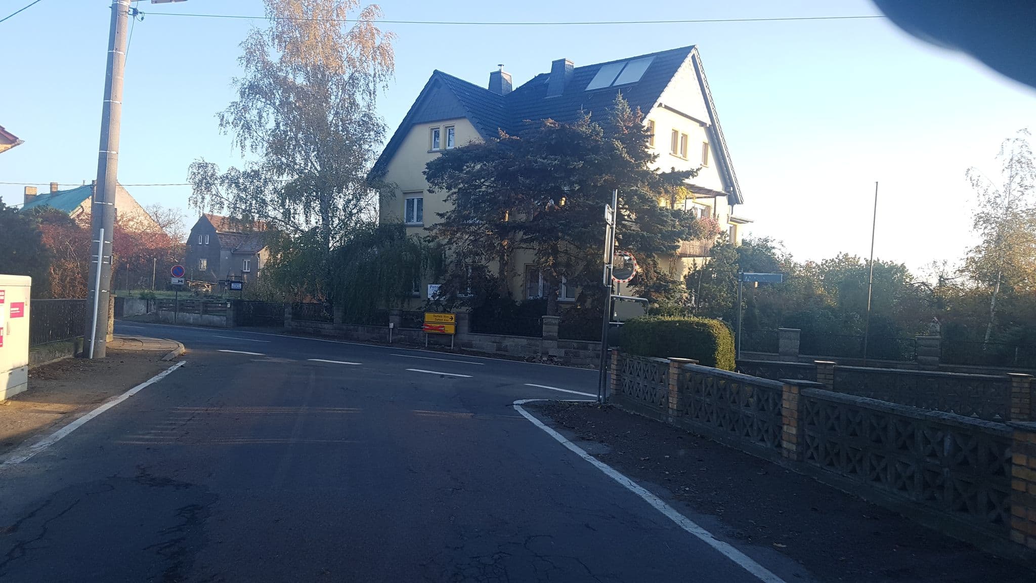 Street view near FeWo Schuffenhauer, Dahlen — © dsmm (CC BY-SA · Mapillary)