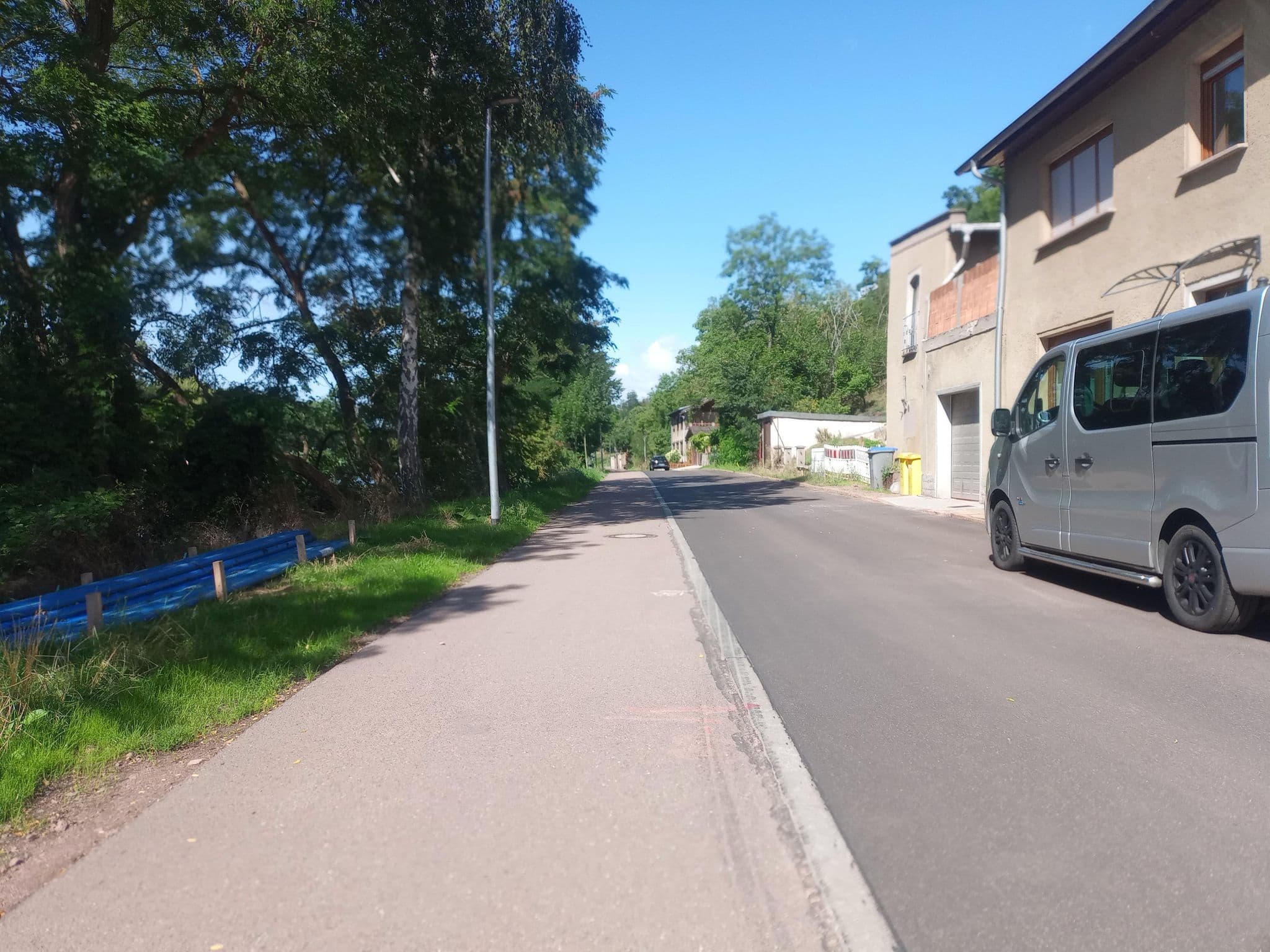 Street view near Zur alten Schleuse, Wettin — © natura (CC BY-SA · Mapillary)