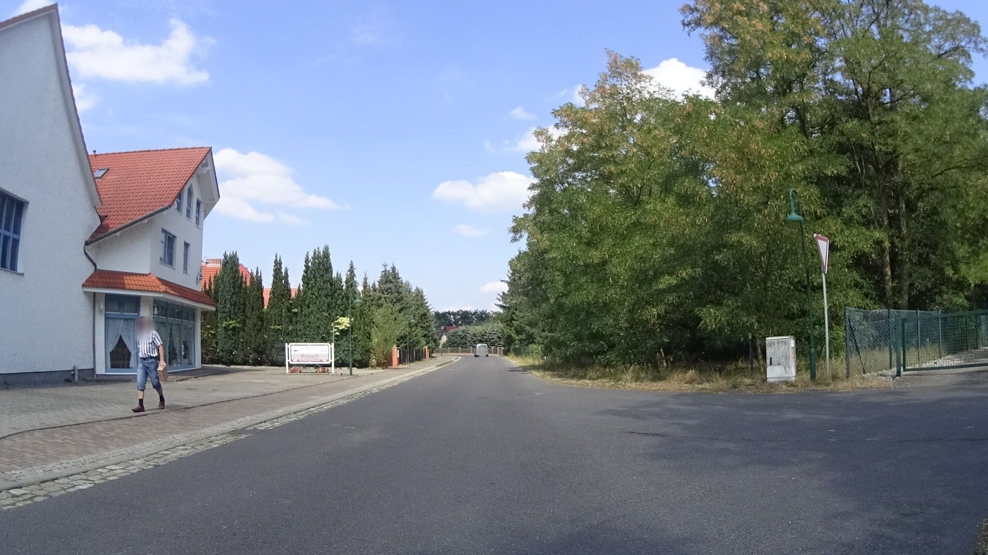 Street view near Landpension Germania, Cottbus — © ramap (CC BY-SA · Mapillary)