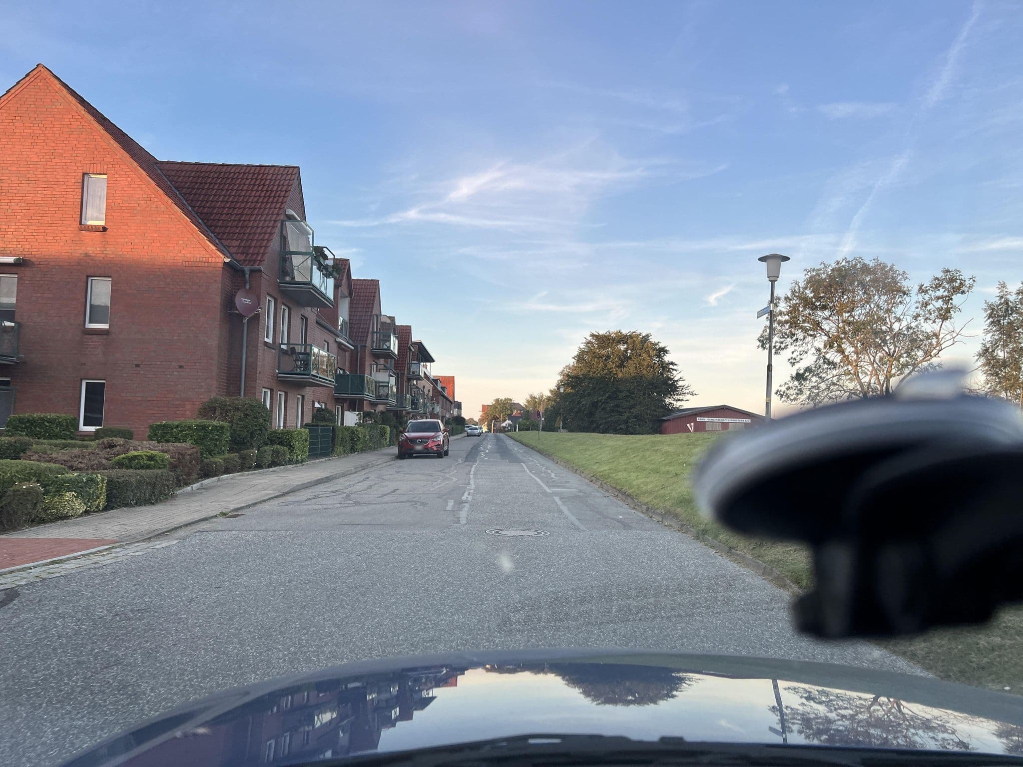 Street view near Watt´n Blick, Tönning — © robffm (CC BY-SA · Mapillary)