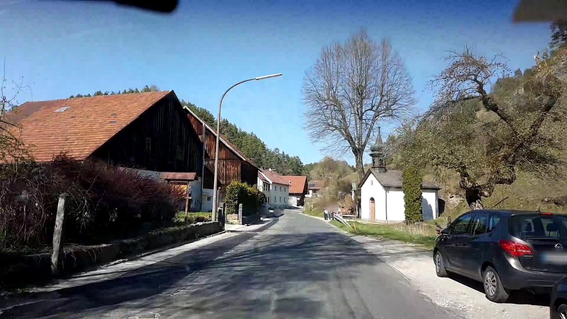 Street view near Ferienwohnungen Bauernhof Böhmer, Pottenstein — © r66 (CC BY-SA · Mapillary)