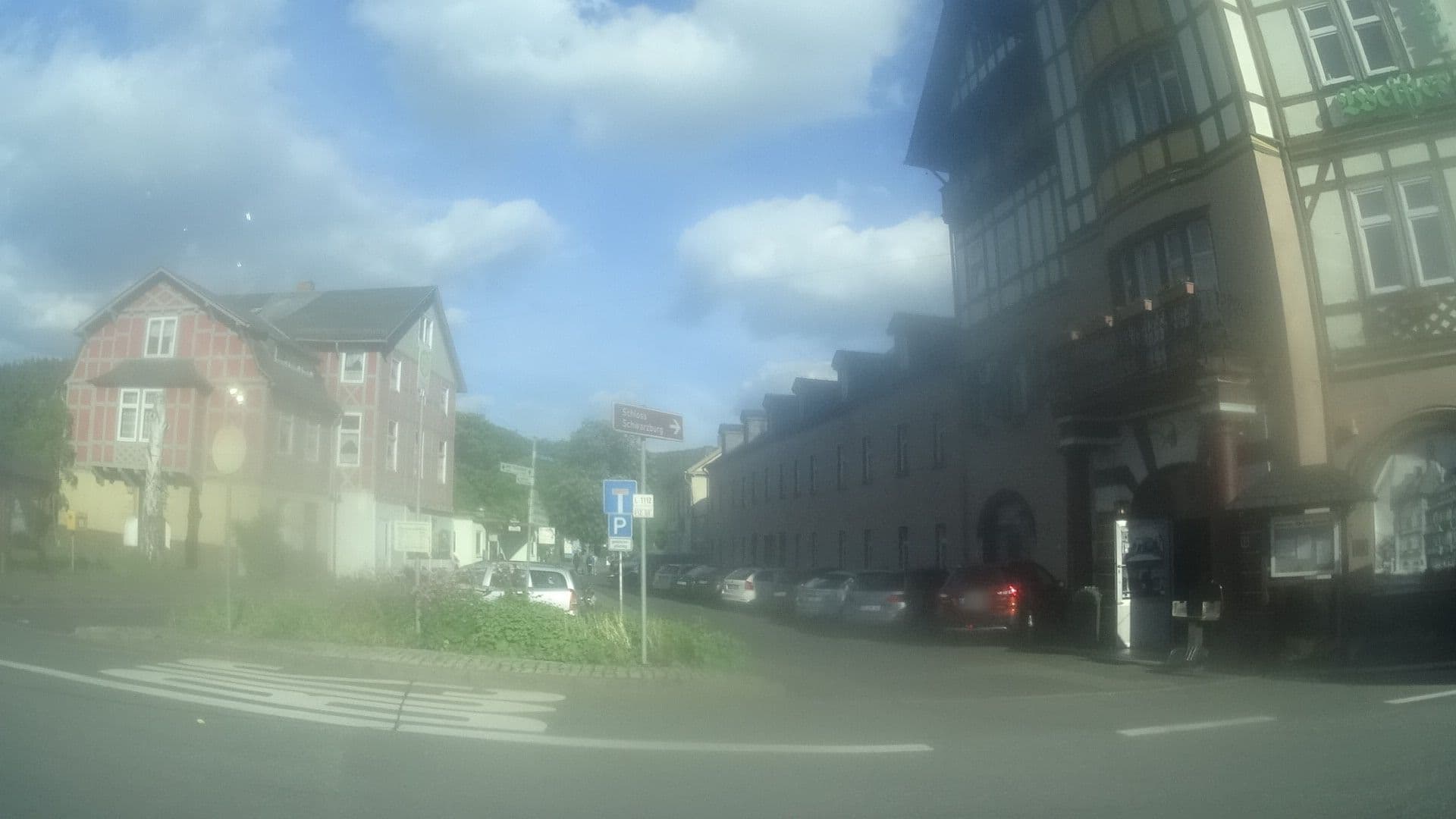 Street view near Hotel Weißer Hirsch, Sitzendorf — © ramap (CC BY-SA · Mapillary)