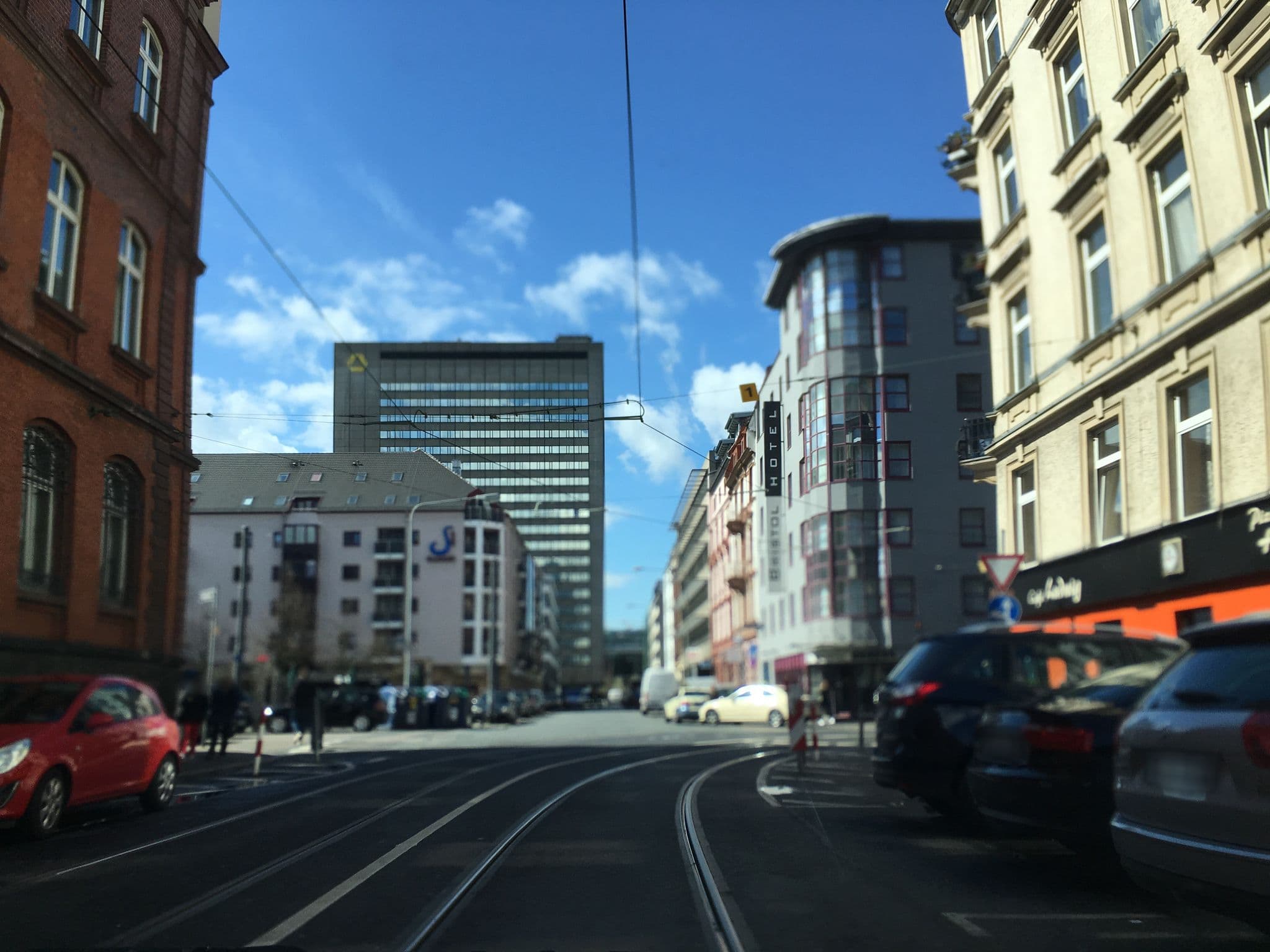 Street view near Hotel Topas, Frankfurt am Main