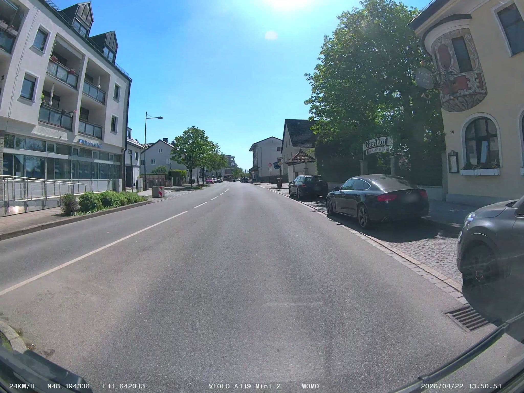 Street view near Hotel zur Post, Unterföhring — © soulcover (CC BY-SA · Mapillary)