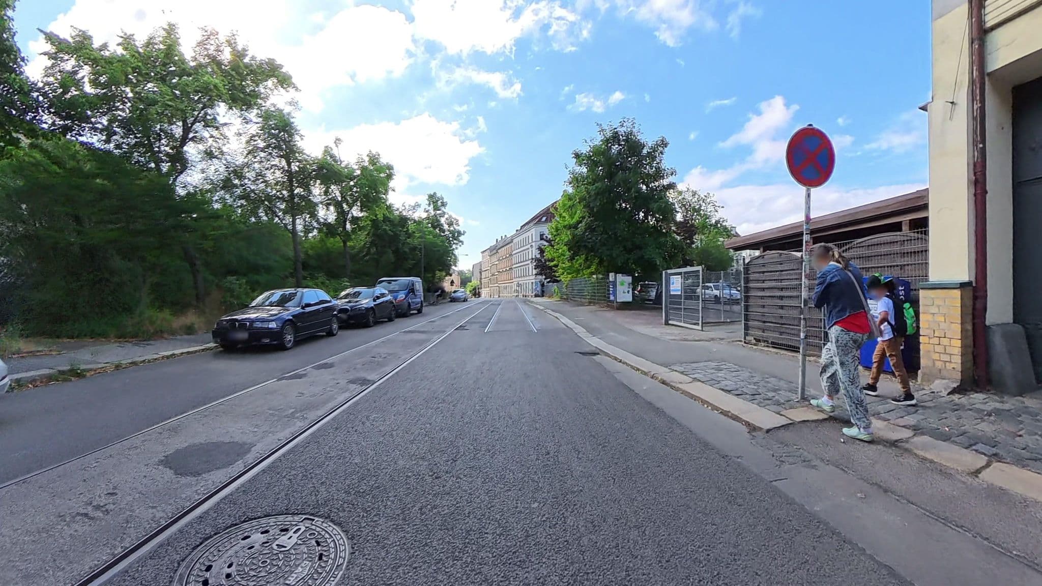 Street view near ApartHotel VacApps, Leipzig — © AR88 (CC BY-SA · Mapillary)