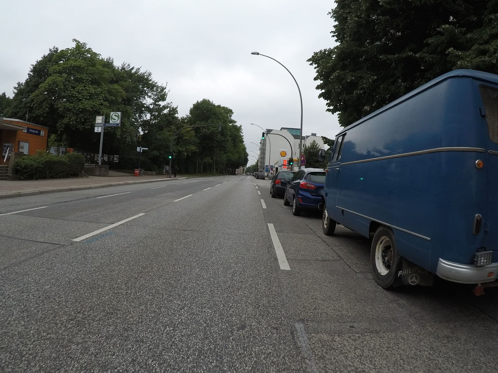 Street view near Pauli Hostel, Altona-Altstadt — © veloroute_hamburg (CC BY-SA · Mapillary)
