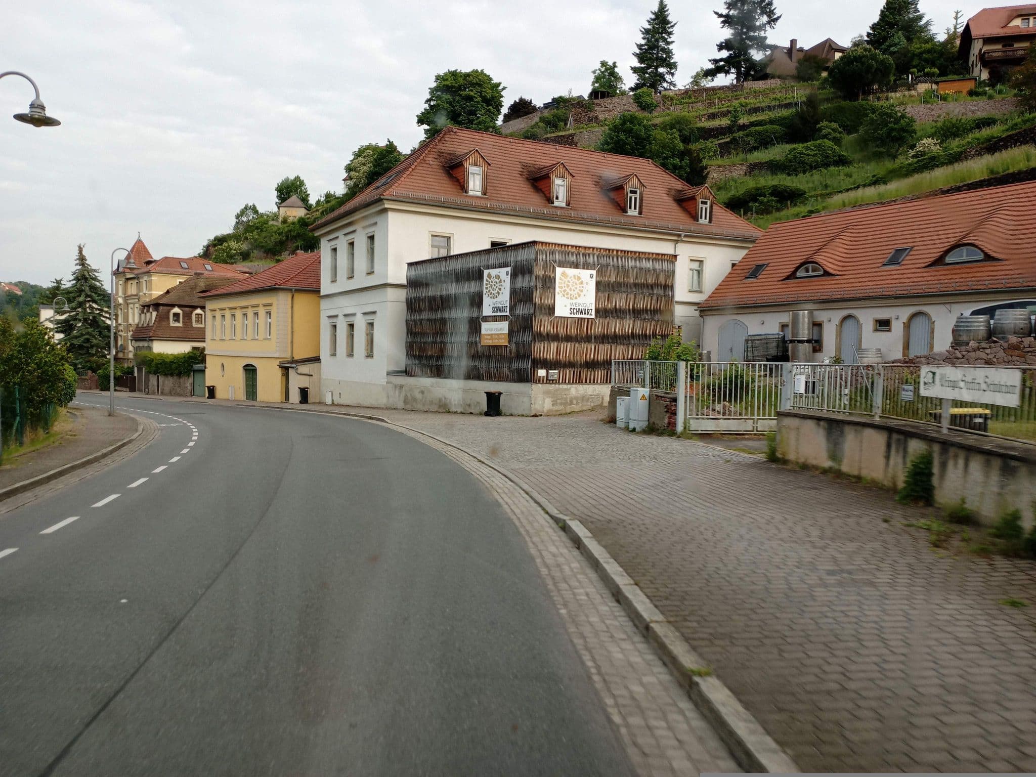 Street view near Weingut Schwarz, Meissen — © atze02 (CC BY-SA · Mapillary)