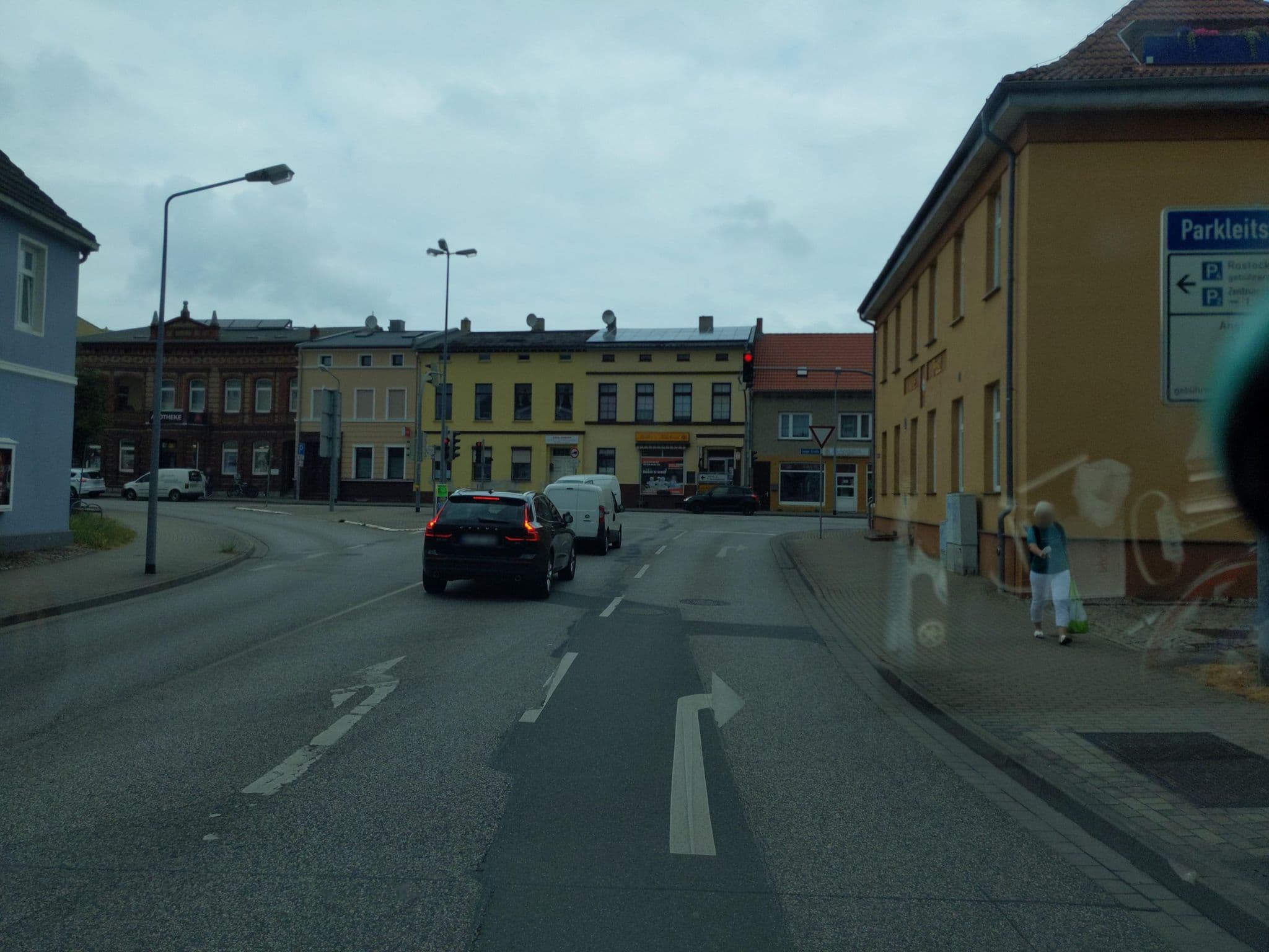 Street view near City Urlaub, Ribnitz-Damgarten — © jeje16j (CC BY-SA · Mapillary)
