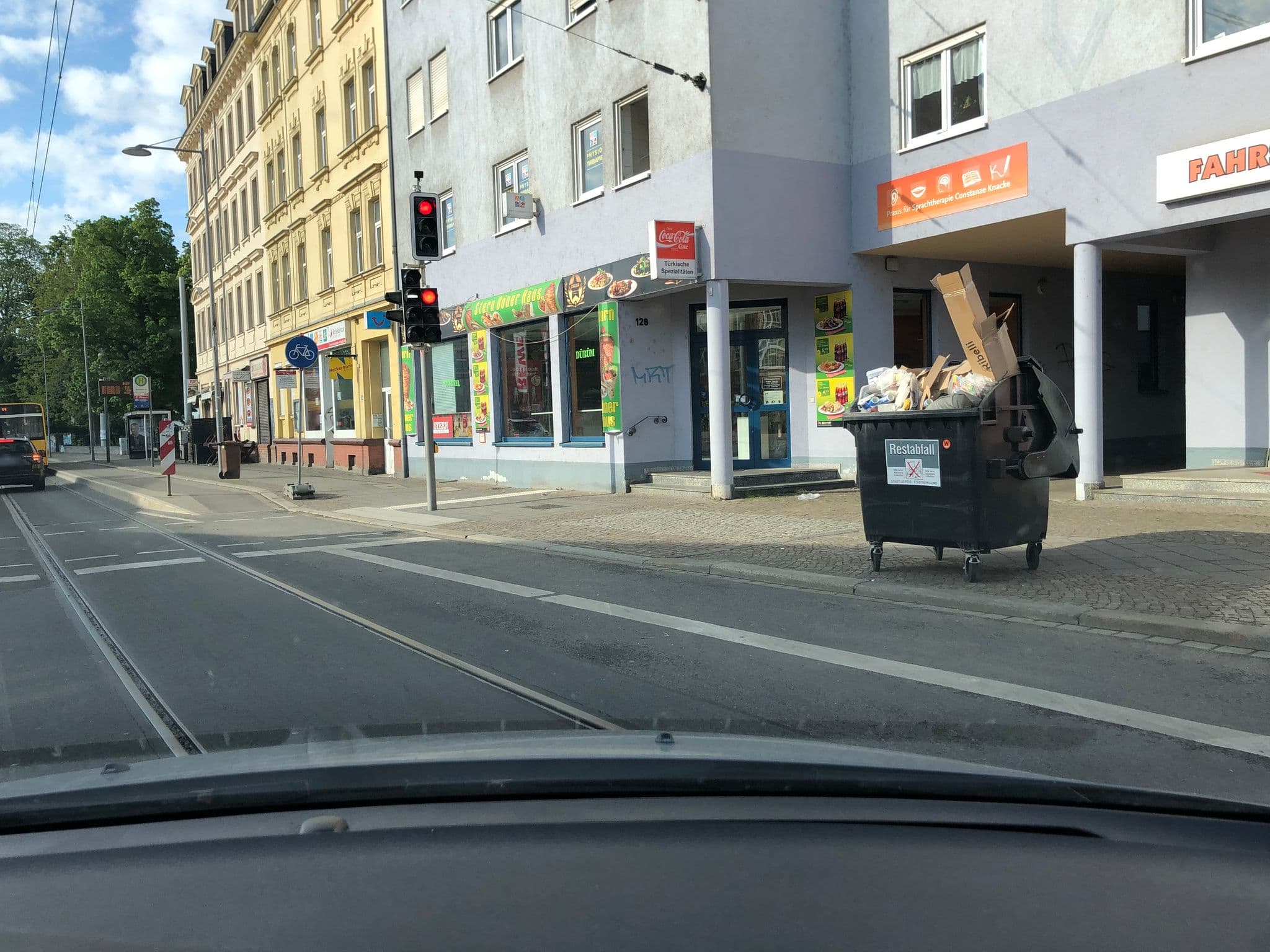 Street view near Pension am Stern, Markkleeberg — © bejotel (CC BY-SA · Mapillary)