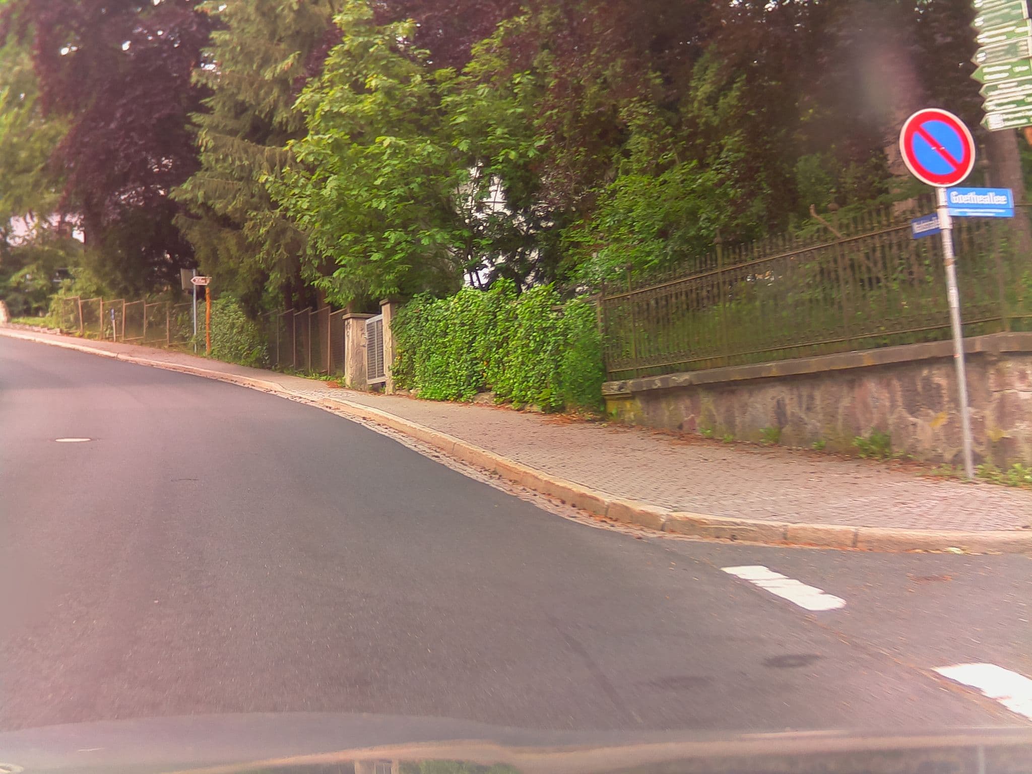 Street view near Ferienwohnung Lessingpark, Ilmenau — © ramap (CC BY-SA · Mapillary)